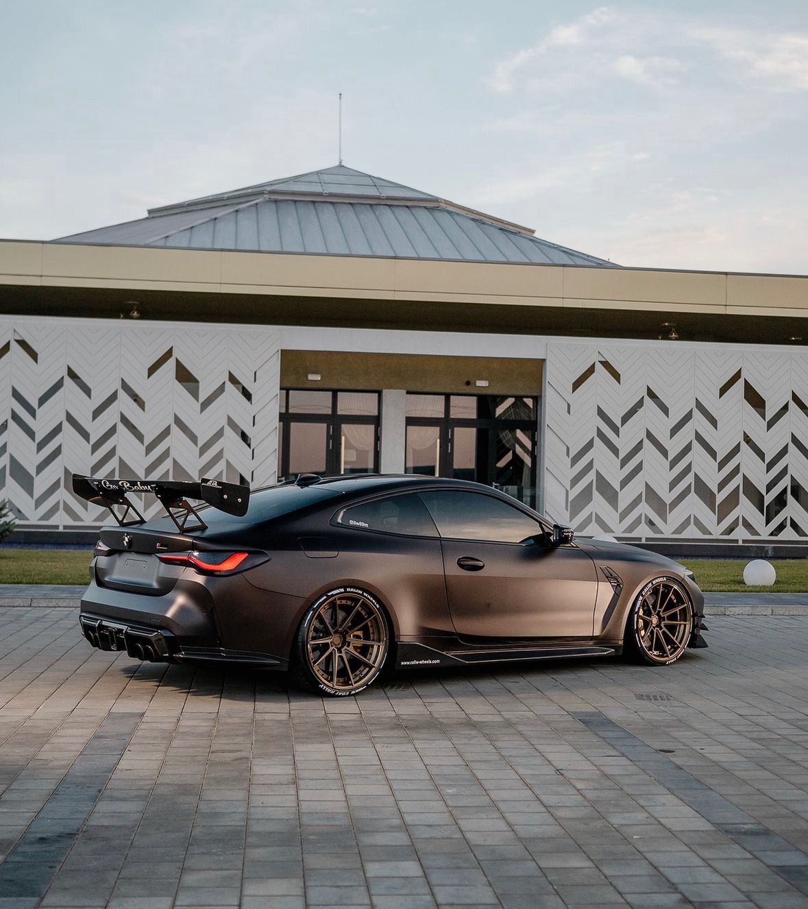 BMW M4, Unikátní kus - fotka 4
