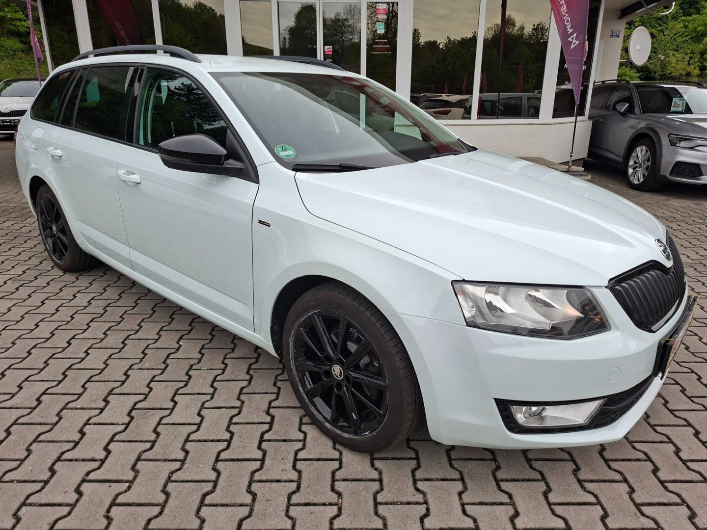 Škoda Octavia, 1.6TDI 81kW DSG JOY