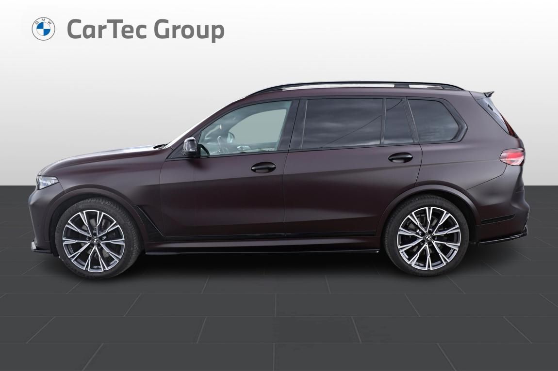 BMW X7, xDrive40i - fotka 3