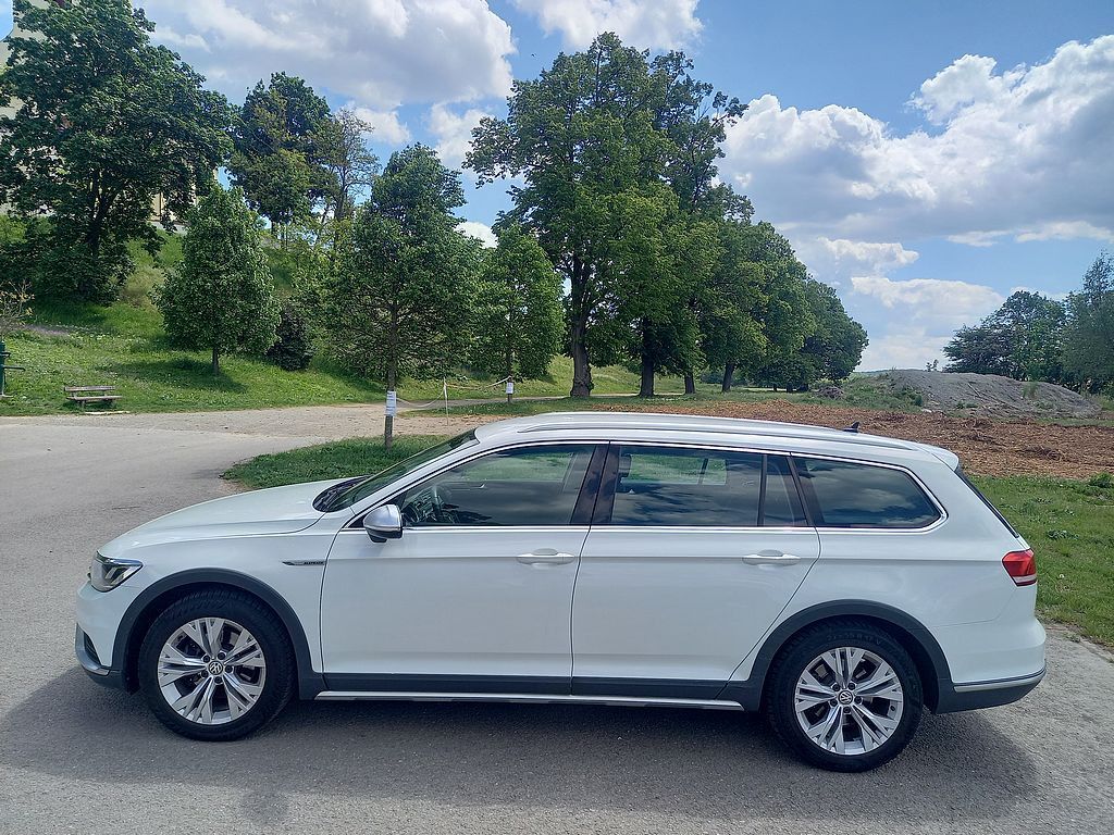 Volkswagen Passat, 2,0Tdi 140kw ALLTRACK+Dsg+ČR - fotka 5