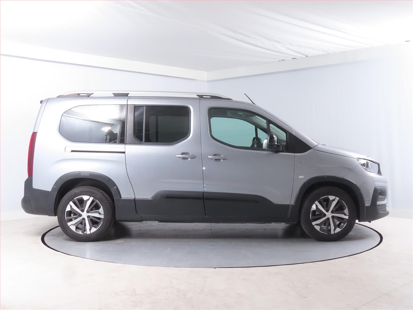 Peugeot Rifter, Maxi 1.2 PureTech, 5Míst - fotka 6