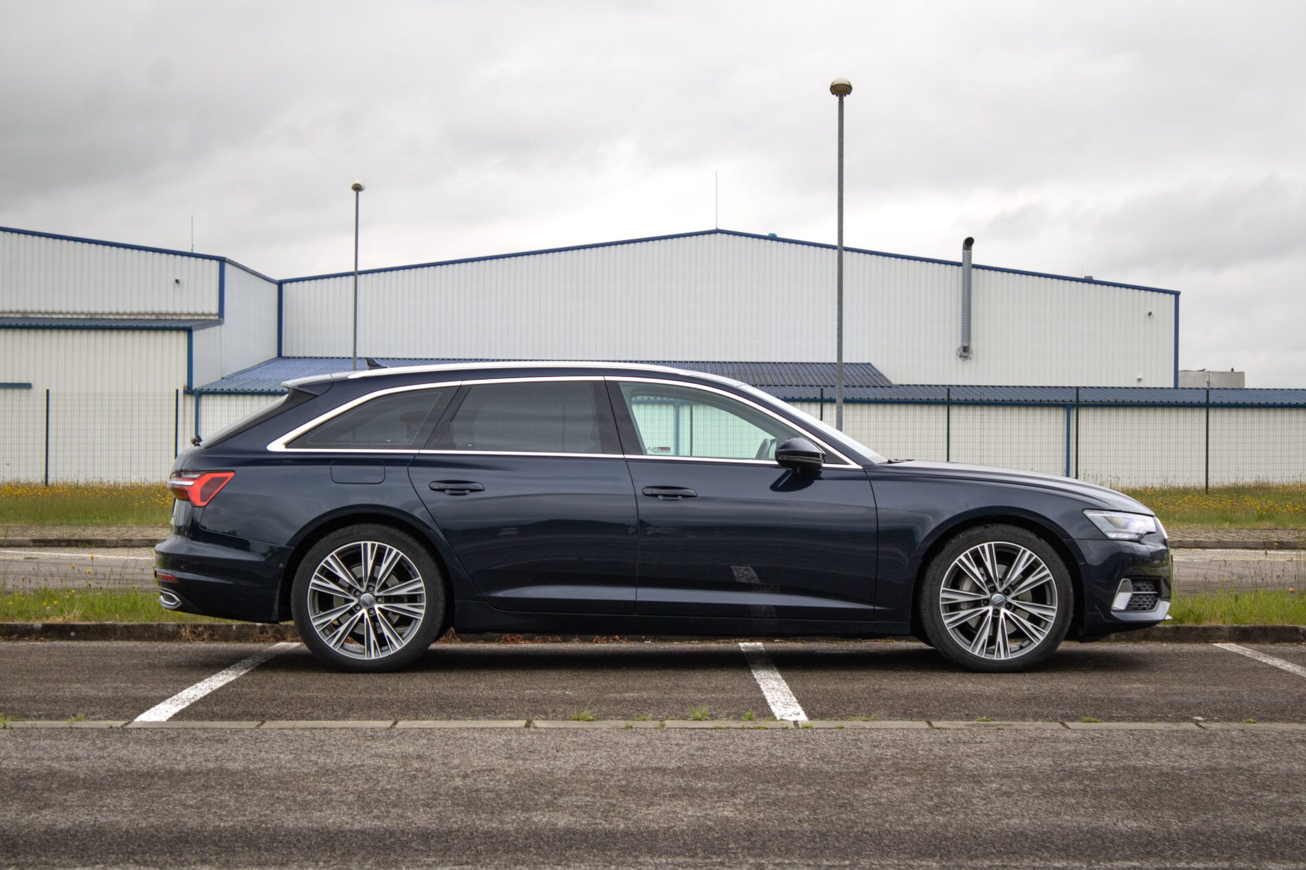 Audi A6 Avant - fotka 4