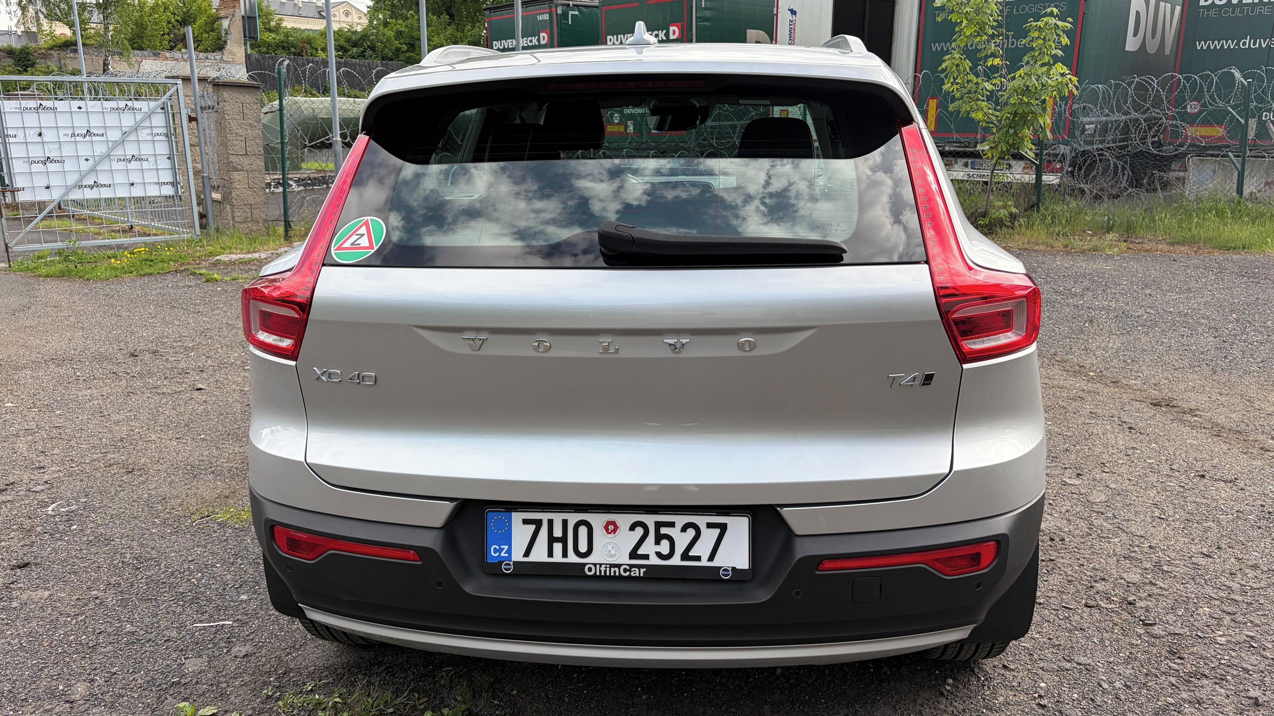 Volvo XC40, AWD - fotka 5