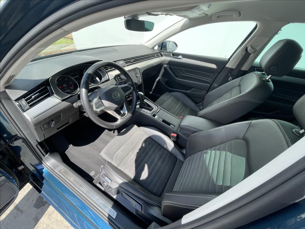 Volkswagen Passat Variant, 2,0 TDI DSG Elegance - fotka 5