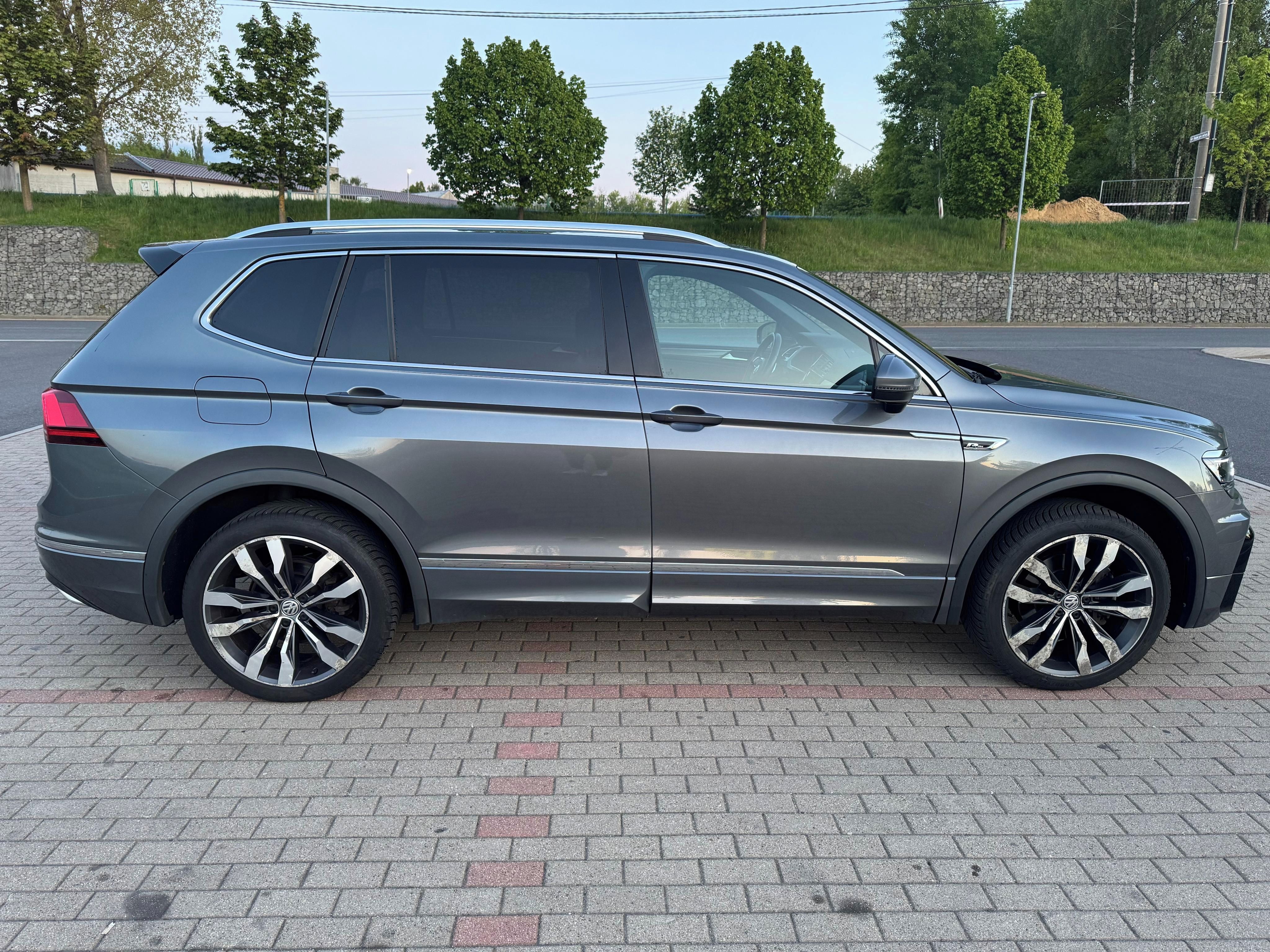 Volkswagen Tiguan Allspace, R-Line 2.0 BiTDI 176kw - fotka 4