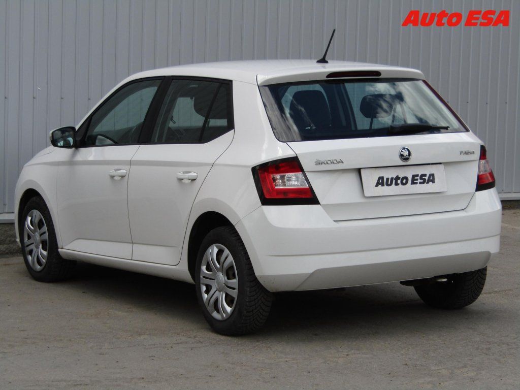 Škoda Fabia, 1.4 TDi,ČR,Ambition - fotka 6