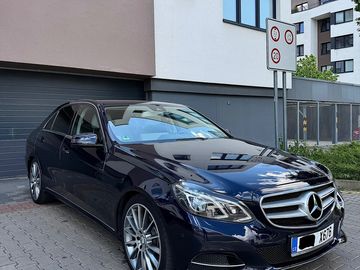 Mercedes-benz e300d Hybrid