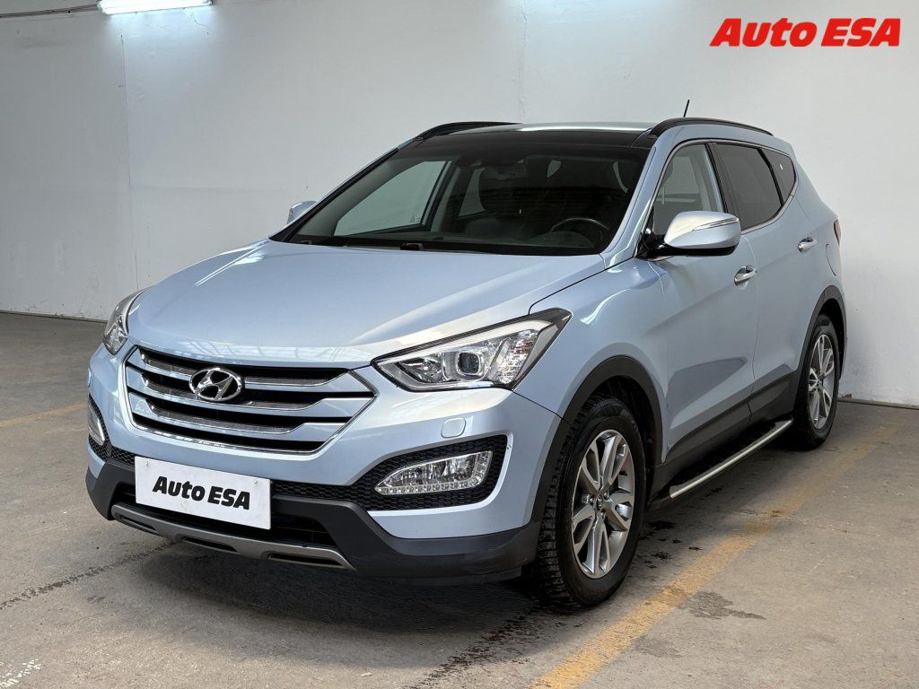 Hyundai Santa Fe, 2.2 CRDi 4x4,Style,xenon - fotka 3