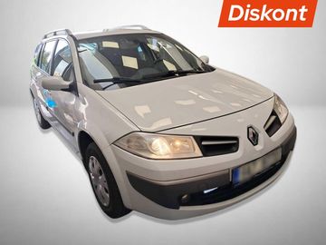 1.6 16V, Automatická klima
