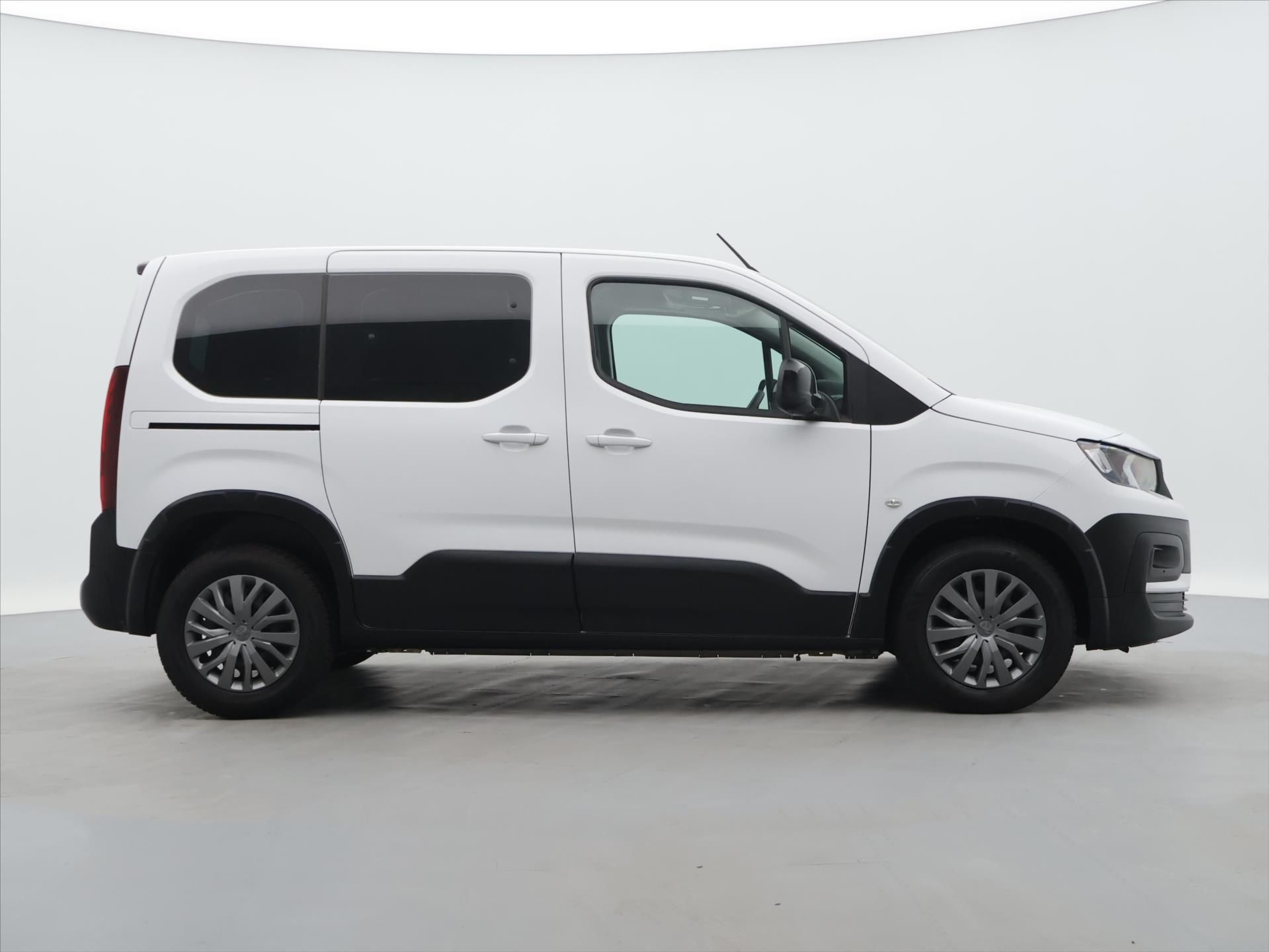 Peugeot Rifter, 1,5 HDI Active CZ 1.Maj DPH - fotka 6
