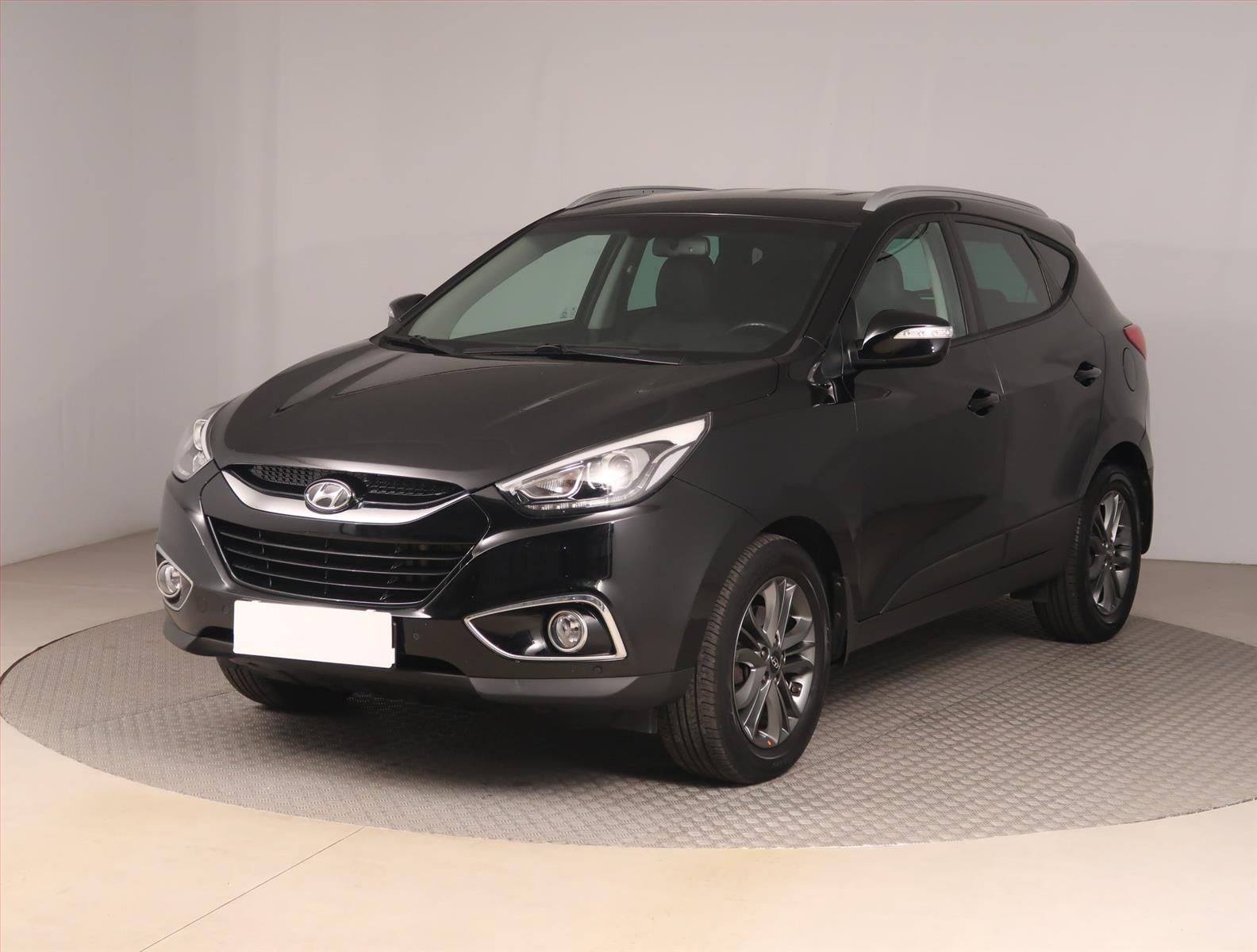 Hyundai ix35, 2.0 CRDi, 4X4, Automat - fotka 2