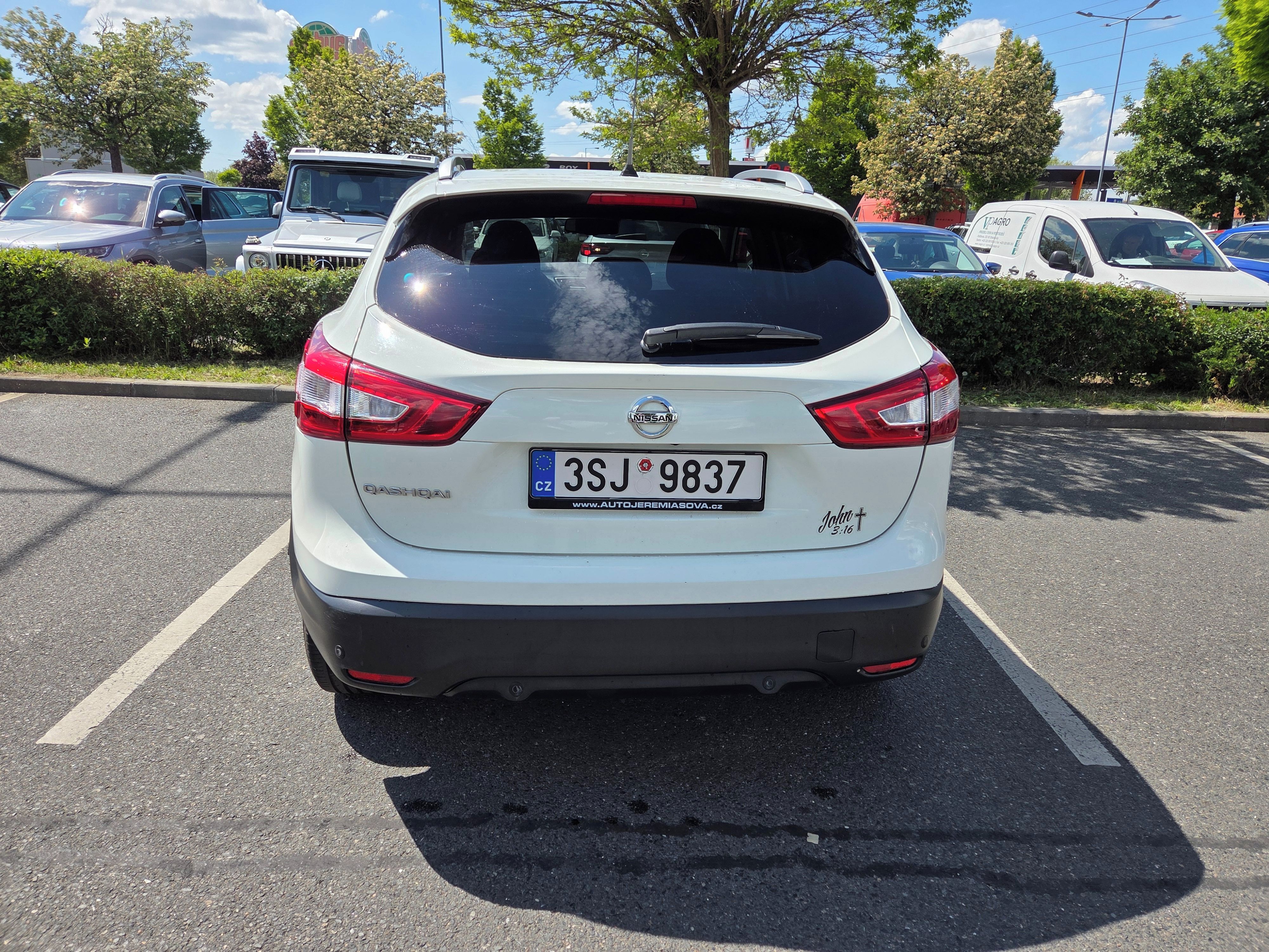 Nissan Qashqai, Nissan Qashqai 1.2 PT - fotka 5