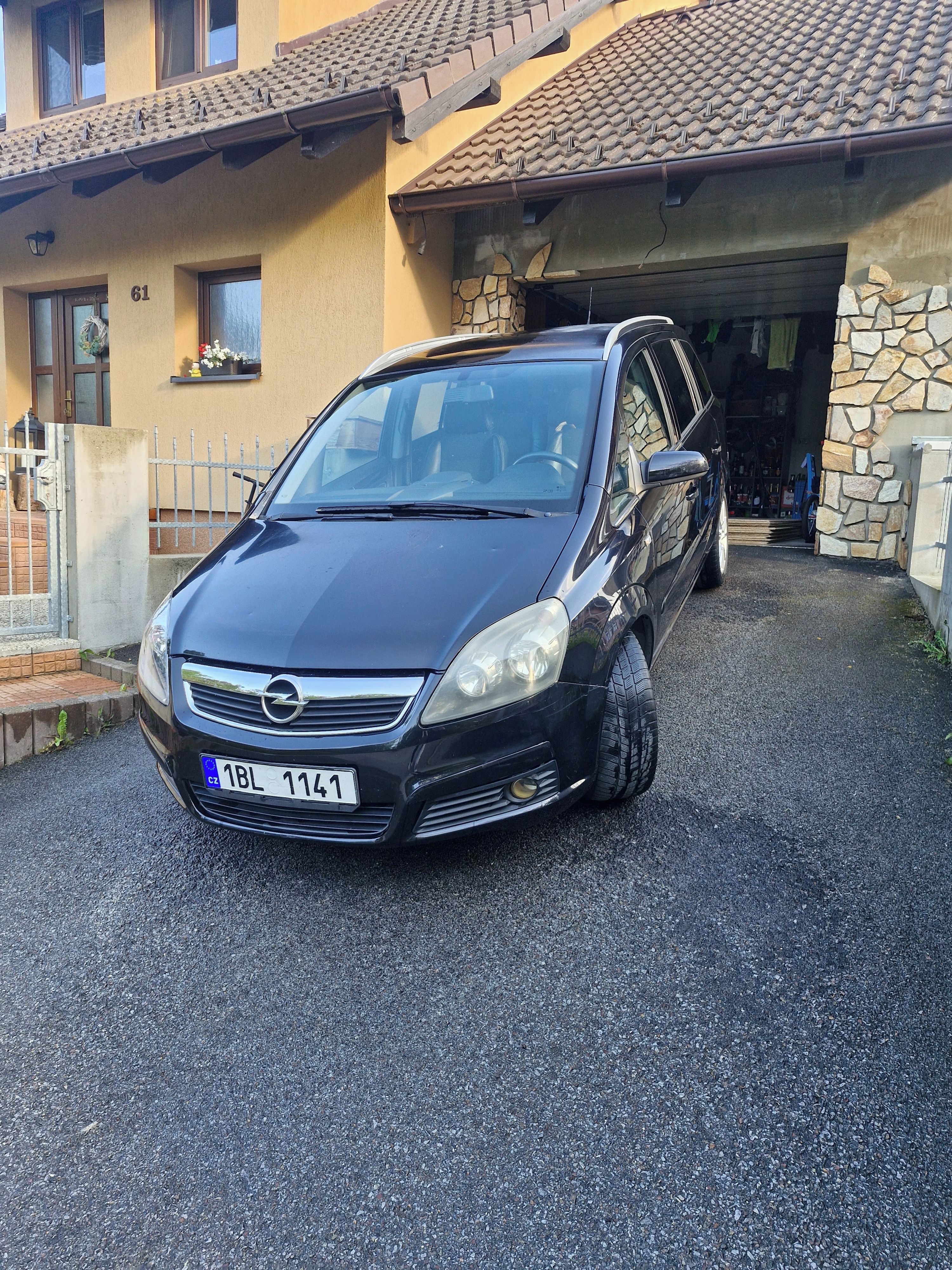 Opel Zafira, 1.6