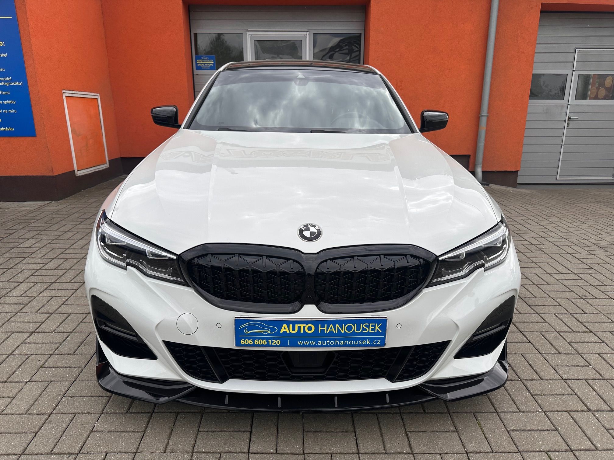 BMW Řada 3, e 215KW M-paket - fotka 5