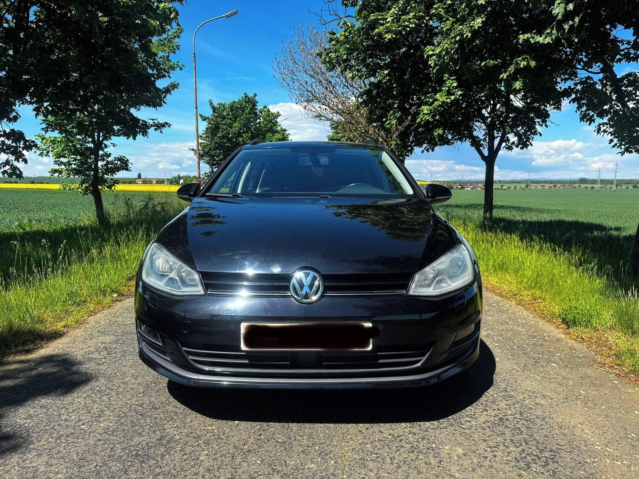 Volkswagen Golf, 1,4 TSi 90 kW - fotka 2