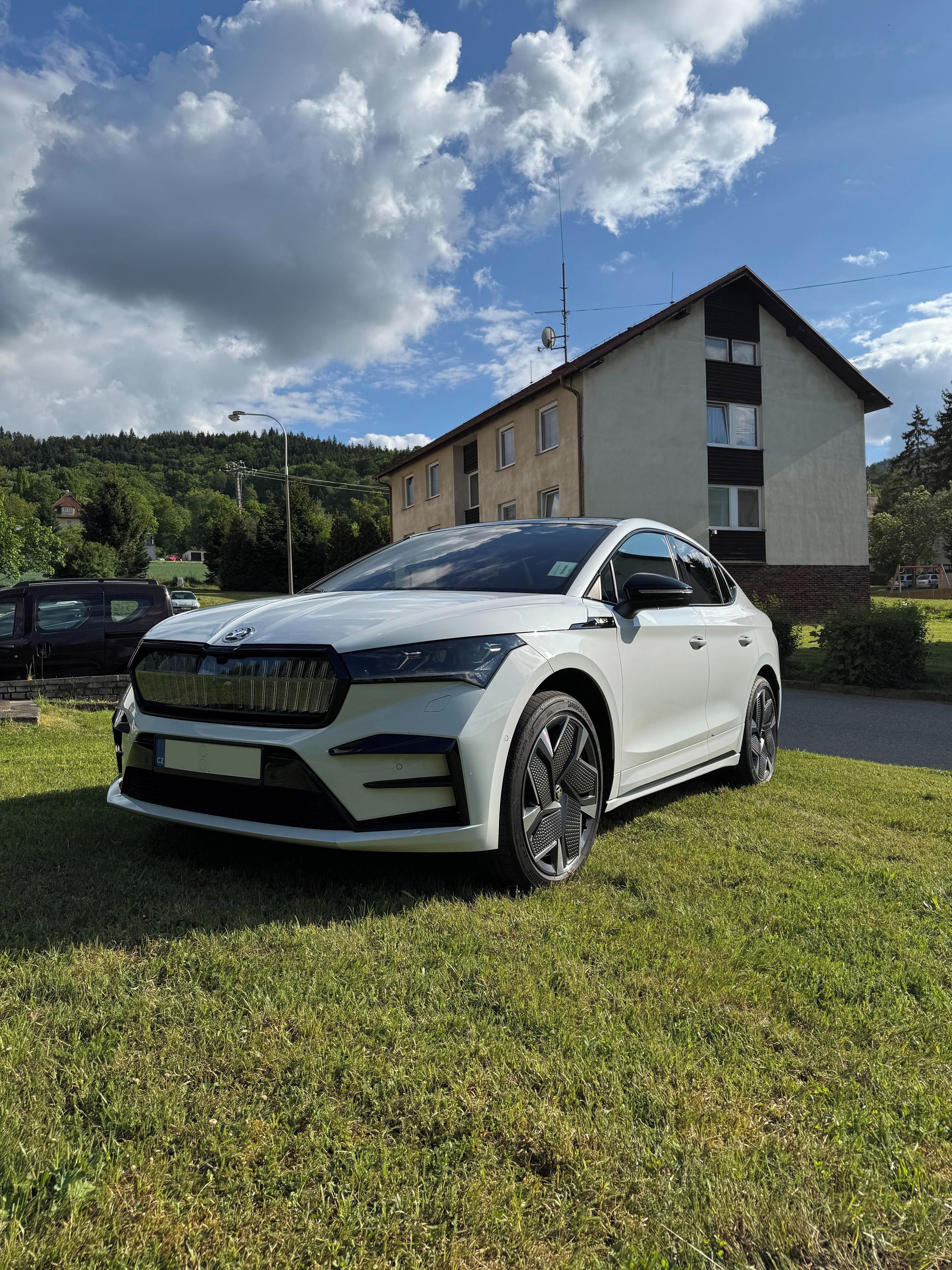 Škoda Enyaq, RS 250kW,4x4,Tažné,Maxx,HUD - fotka 6