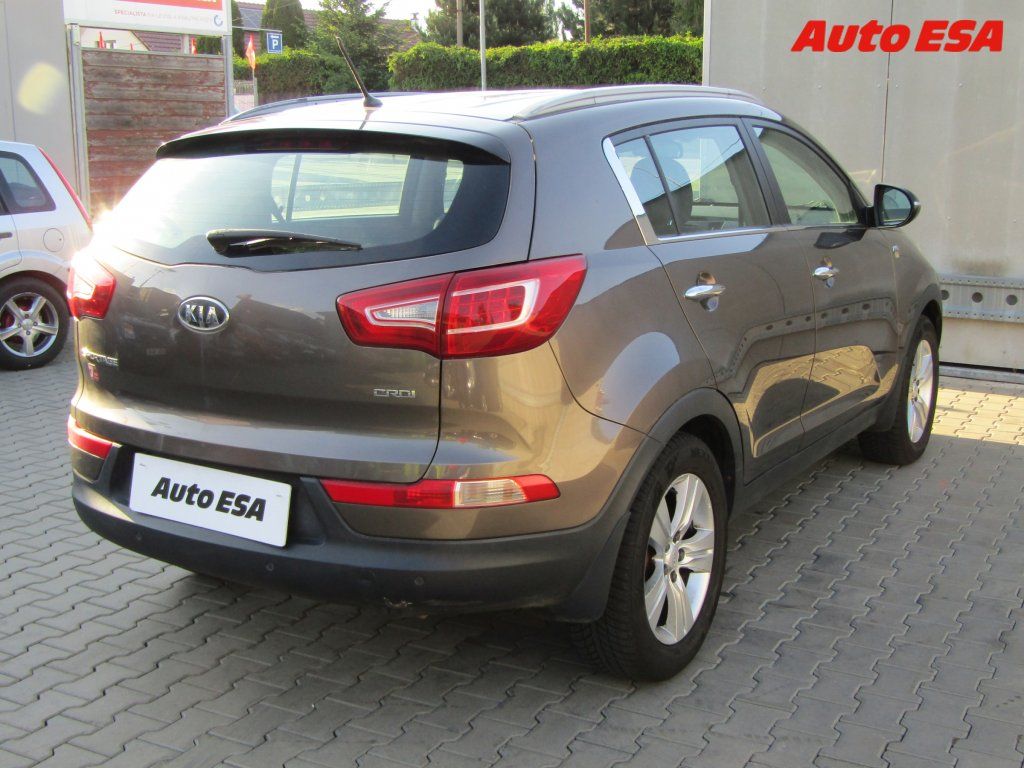 Kia Sportage, 2.0 CRDi 4x4,Klima - fotka 4