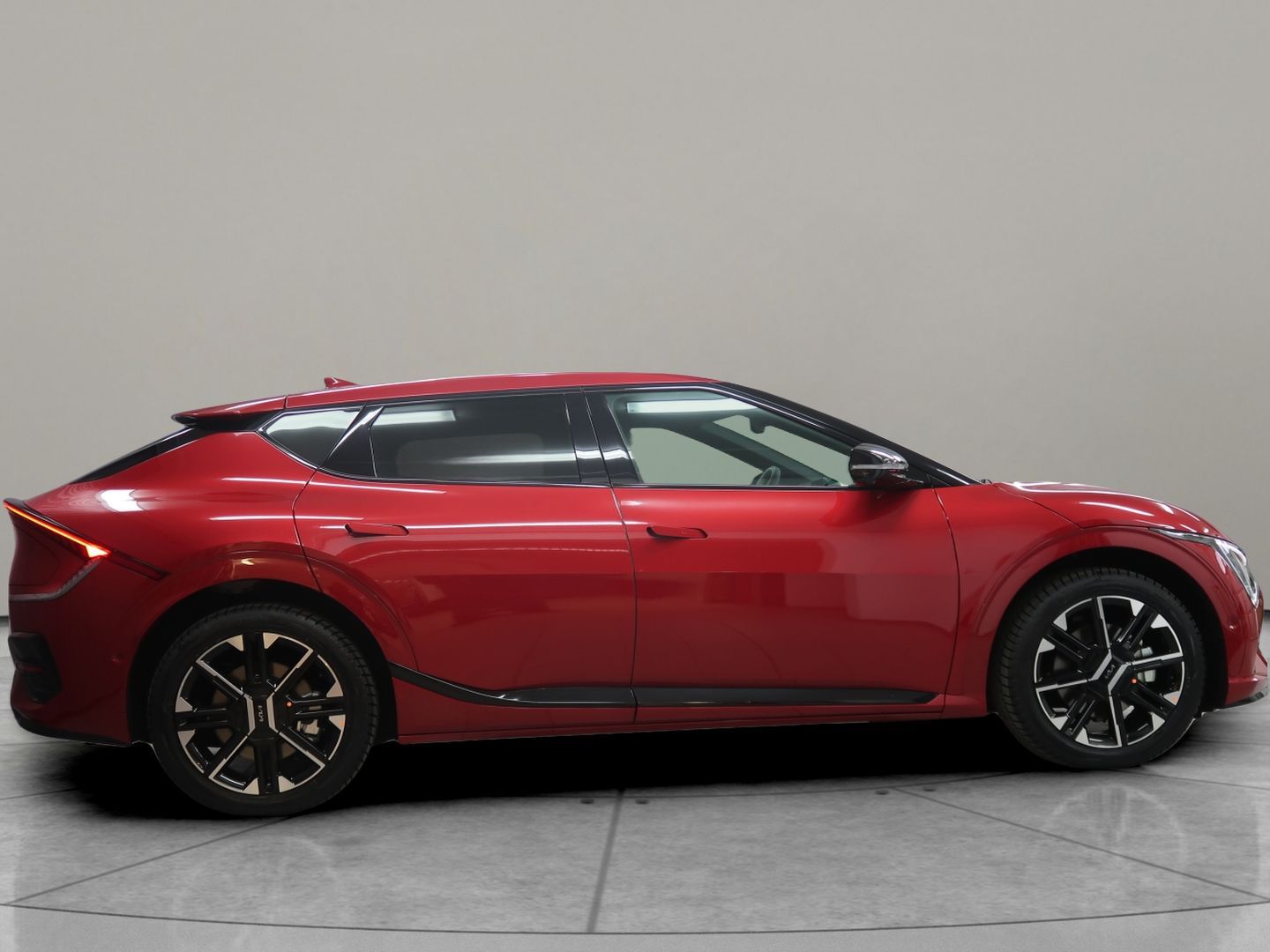 Kia EV6, GT line - Vůz ve výrobě - fotka 4