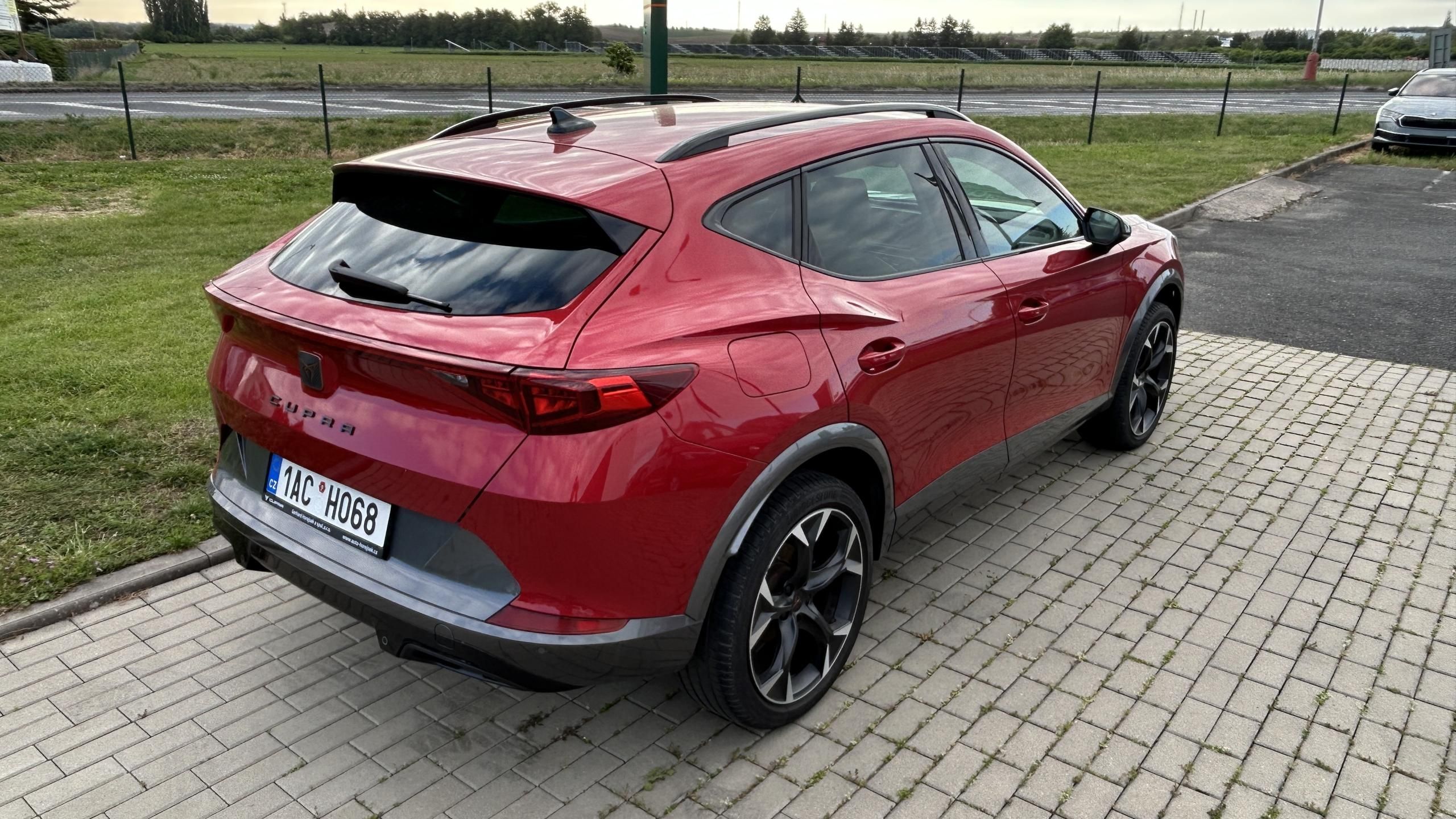 Cupra Formentor, 1.5 TSI DSG Performance - fotka 5