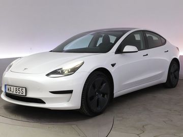 Standard Range RWD Tažné