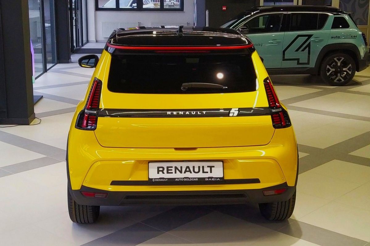 Renault R5, techno 150 k comfort range - fotka 4