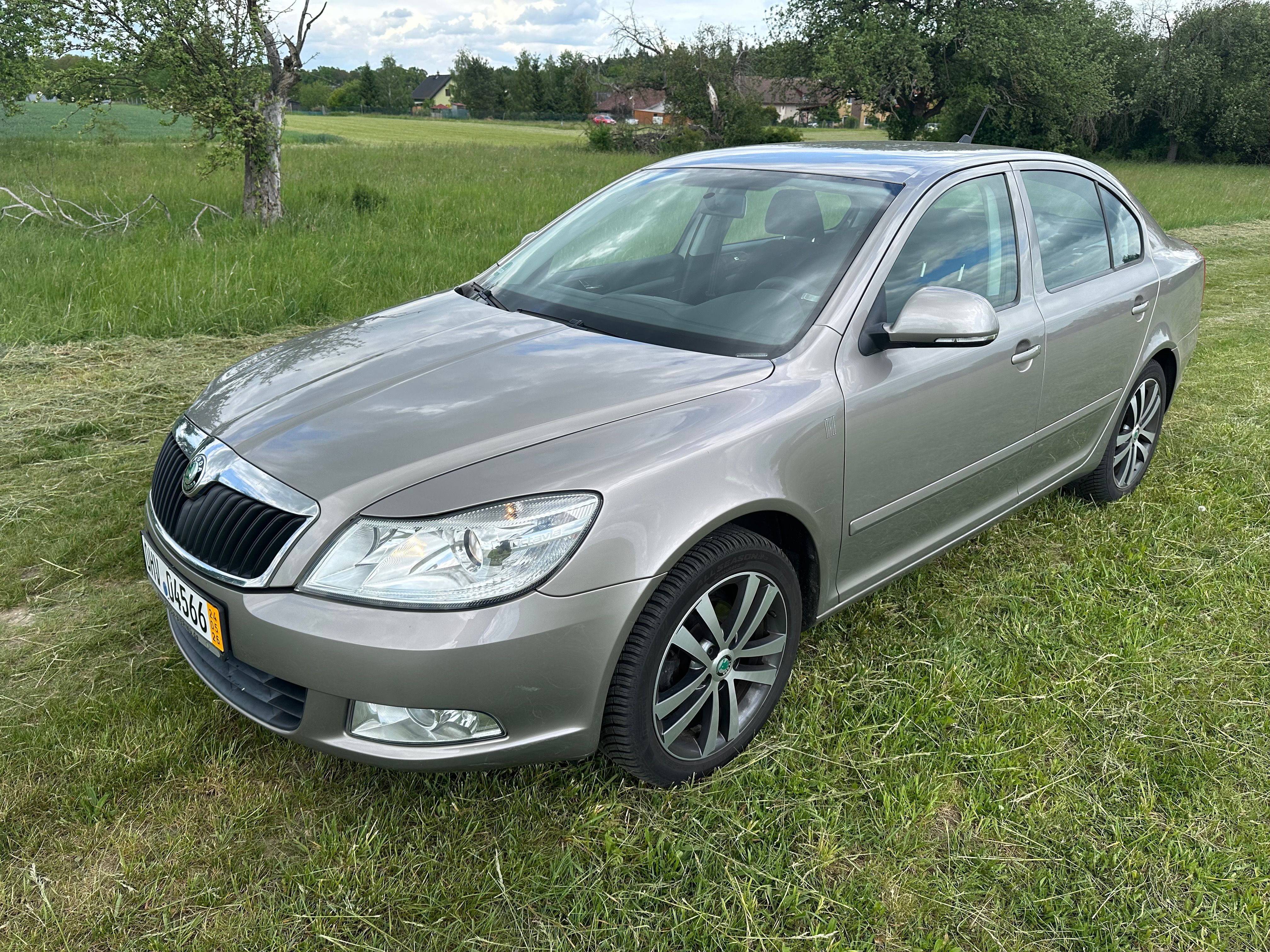 Škoda Octavia, 1.2TSI-77KW-6KVALT-NAVIGACE - fotka 3