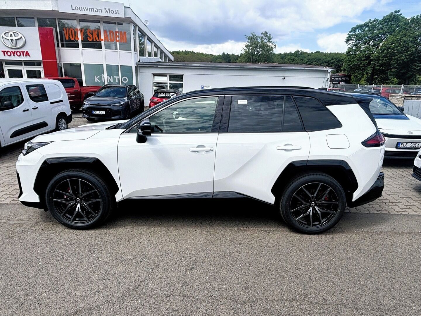 Toyota Rav4, 2,5 GR SPORT AWD - fotka 4