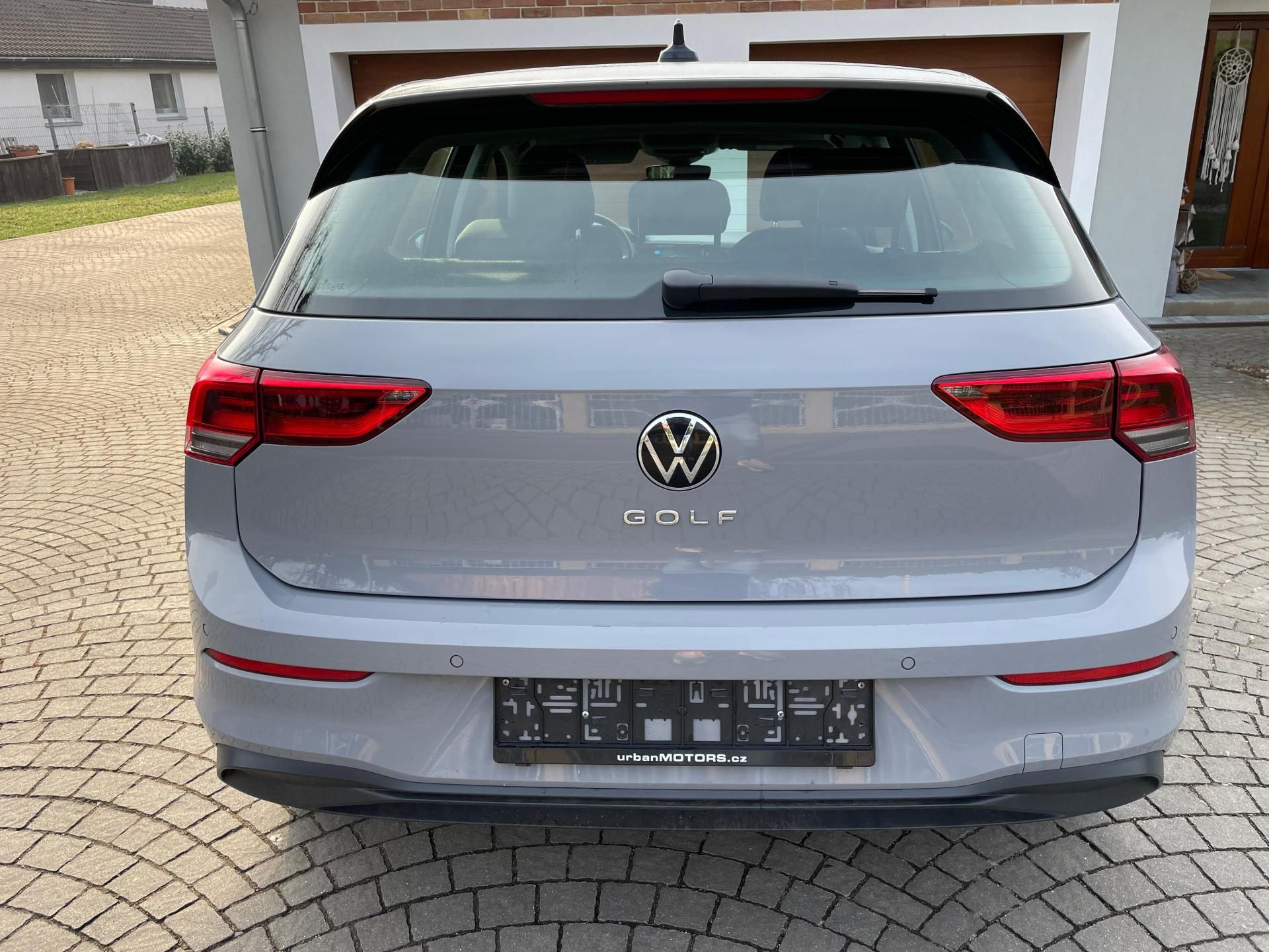 Volkswagen Golf, VIII 1,0TSI - fotka 6