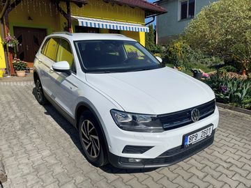 2.0 TDI Manuál,ACC,el. Tažné