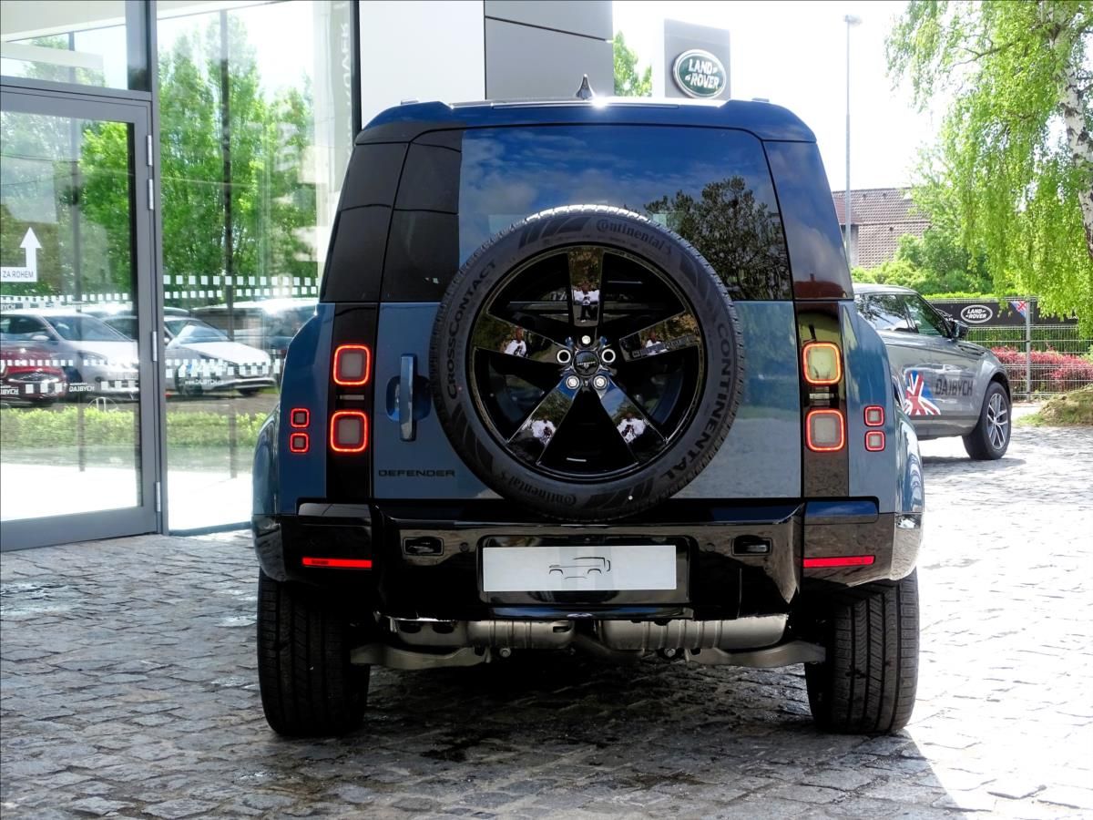 Land Rover Defender, 110 D250 X-DYNAMIC SE - fotka 5