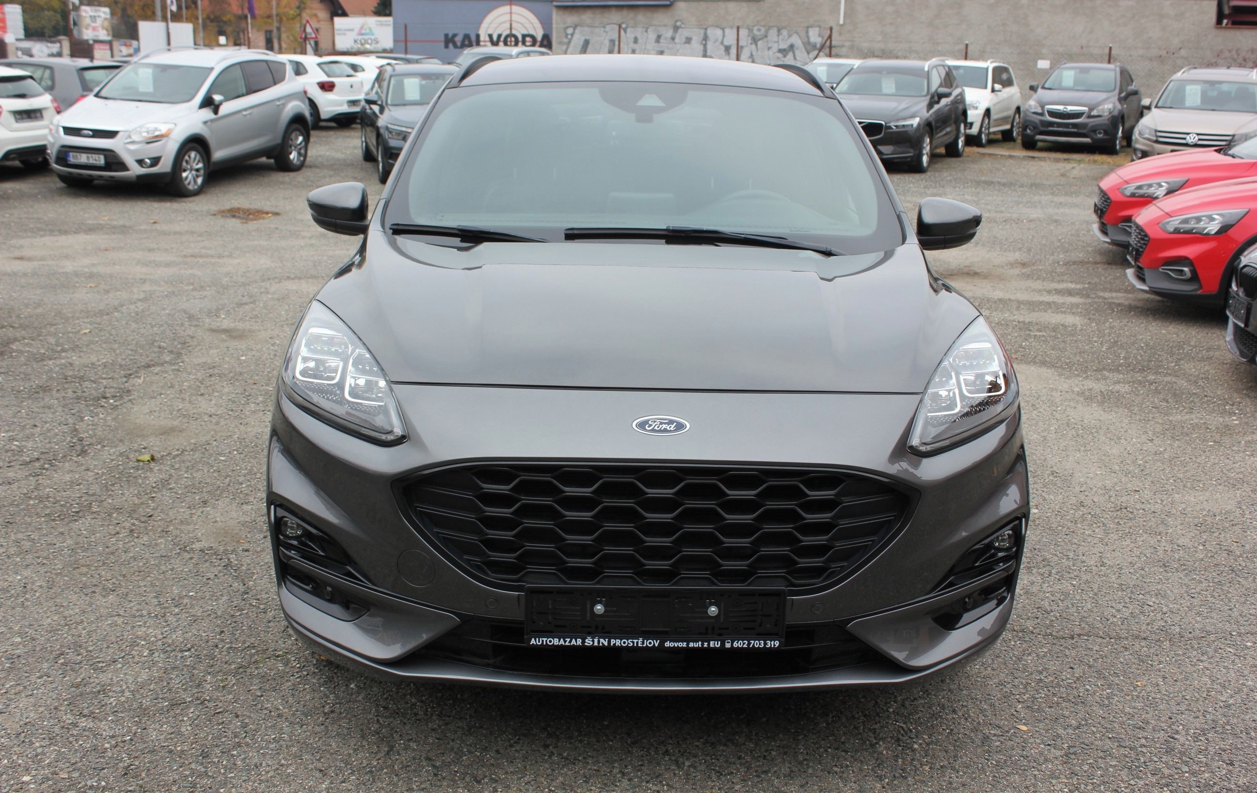 Ford Kuga, 1.5 EB, ST LINE, 45 tis. km!!! - fotka 2