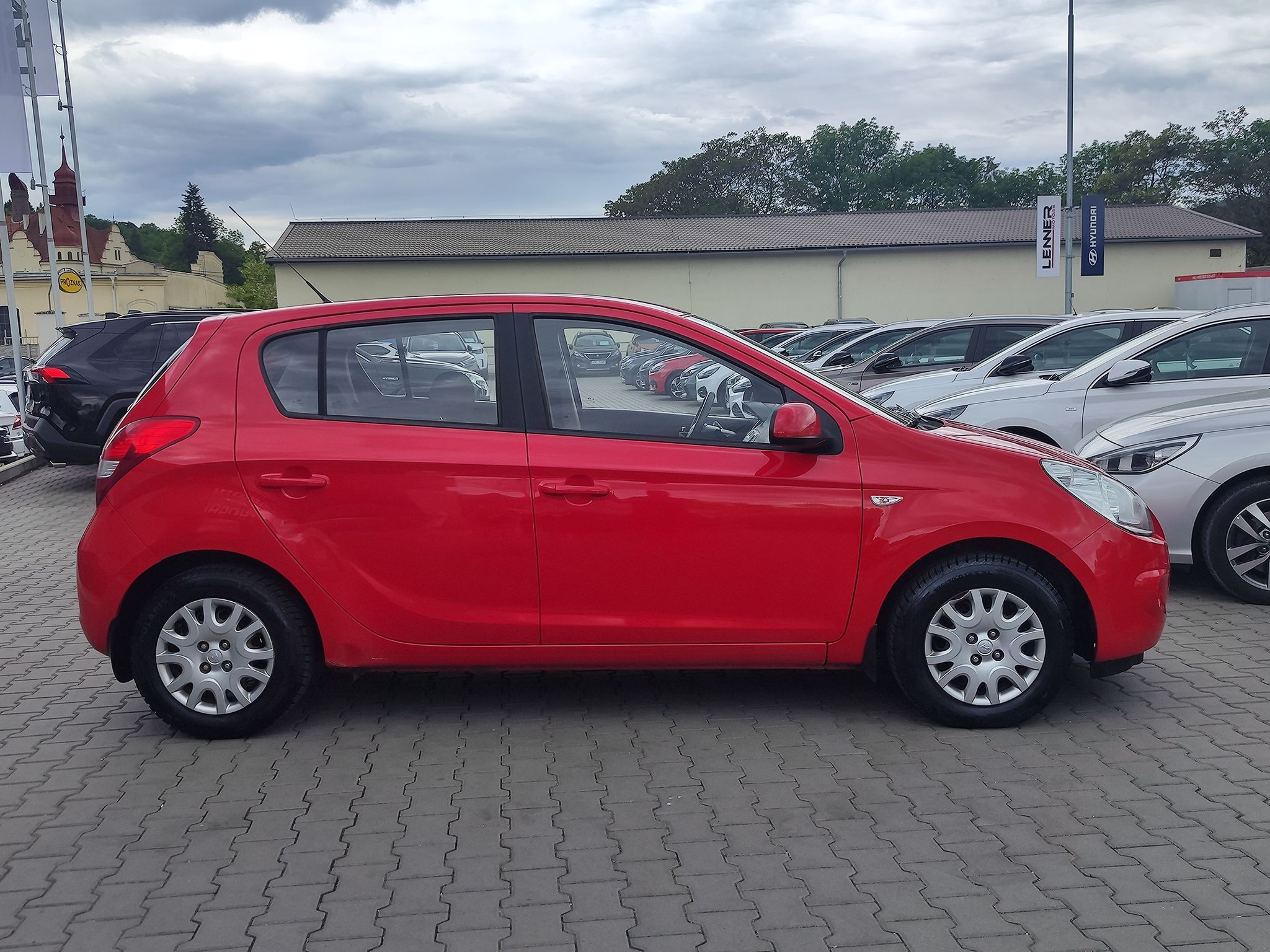Hyundai i20, 1.25i/57kW Classic Plus+ AC - fotka 4
