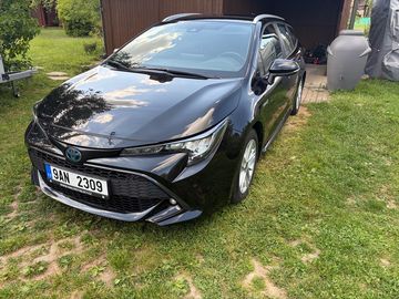 Toyota Corolla Touring Sports