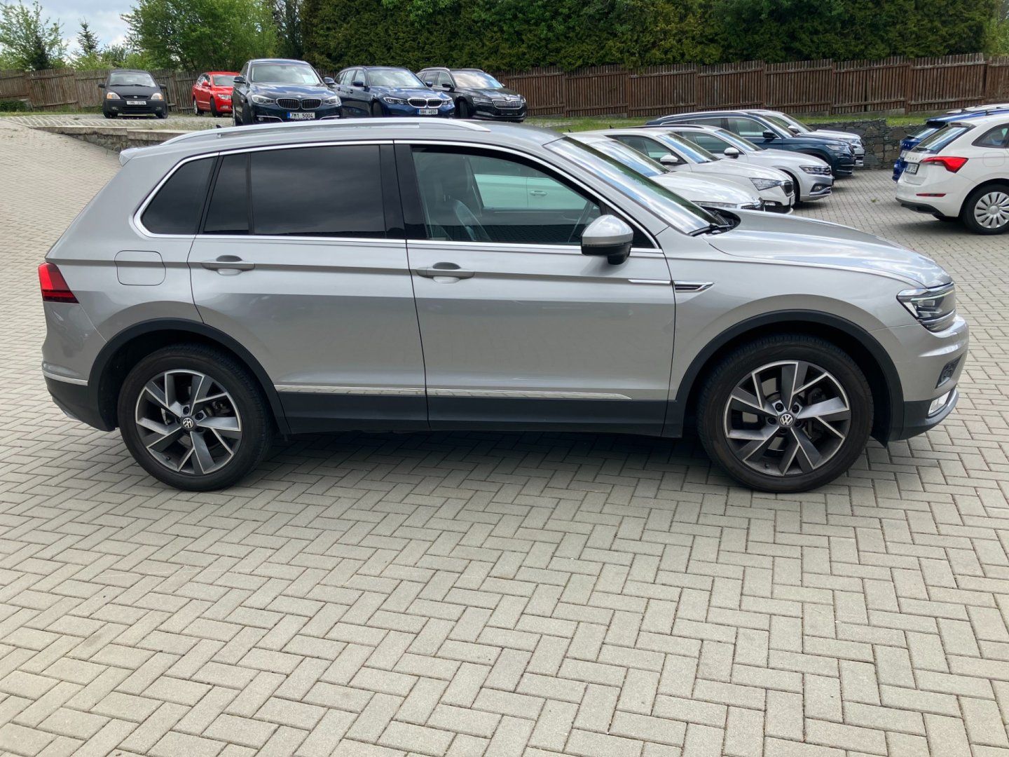 Volkswagen Tiguan, 2.0TDI 176kW DSG 4X4 HIGHLINE - fotka 3