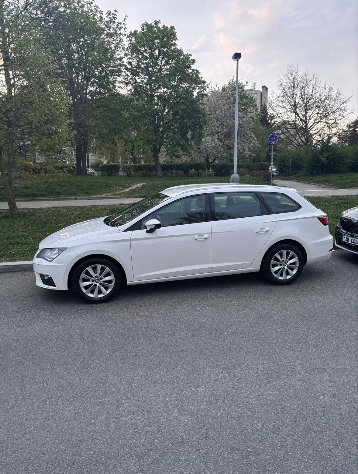 Seat Leon, Style, 1.6 TDI 85kw - fotka 5