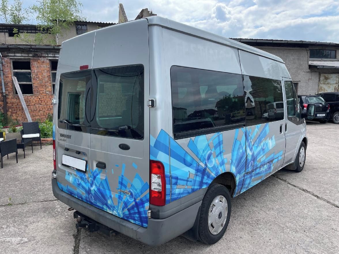 Ford Transit, 2,2TDCi-92kw-L2H2-9míst - fotka 5