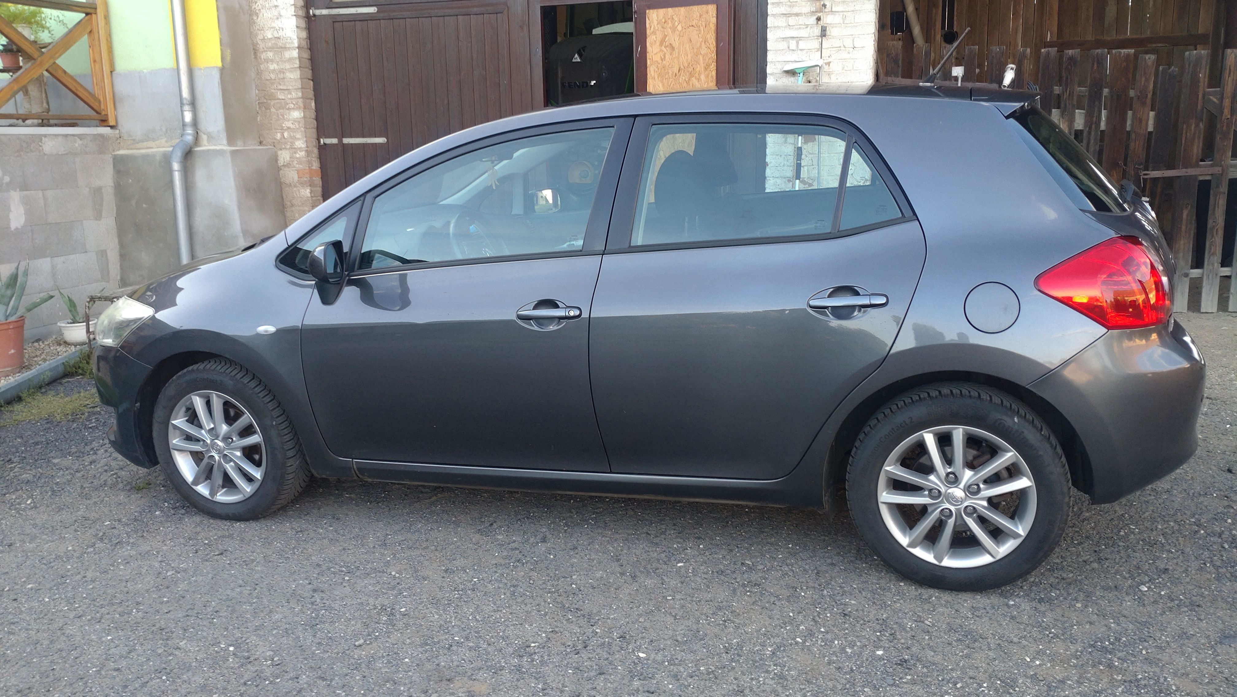 Toyota Auris, Toyota Auris 1.6 Valvematic 97 - fotka 3