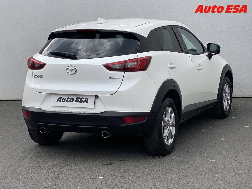 Mazda CX-3, 1.8 Skyactiv-D - fotka 4