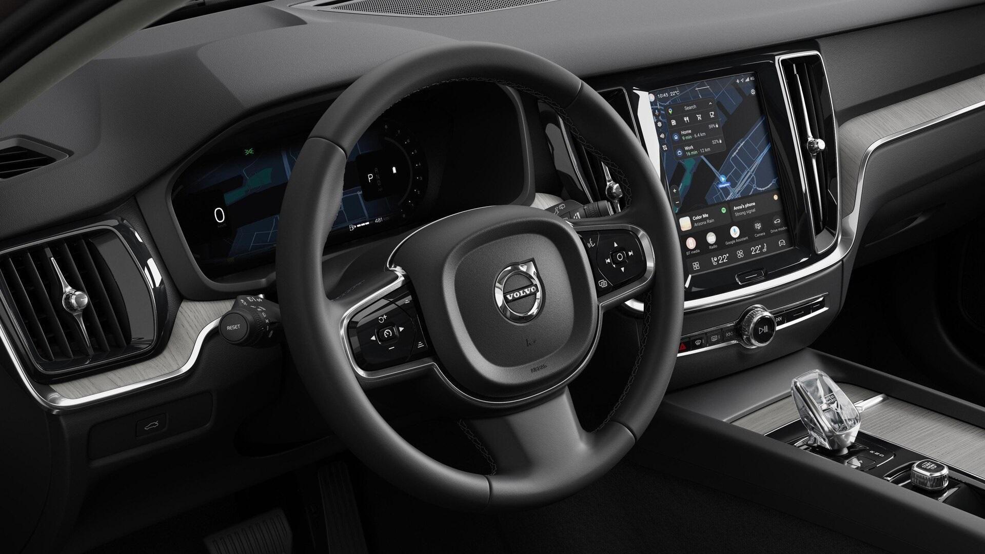 Volvo V60, B4 AUT DARK PLUS - fotka 5