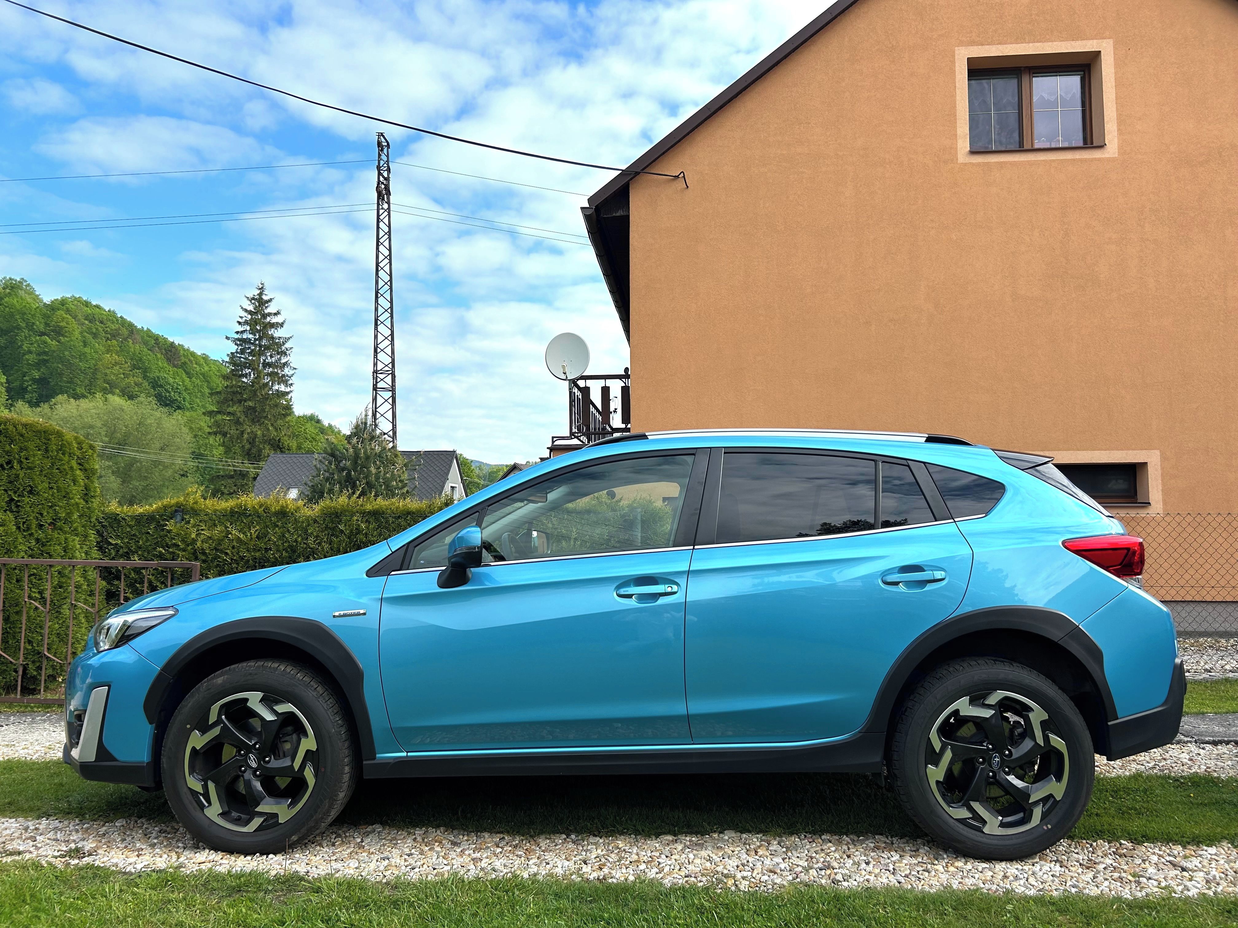 Subaru XV, 2.0e-Boxer Sport, zánovní stav - fotka 3