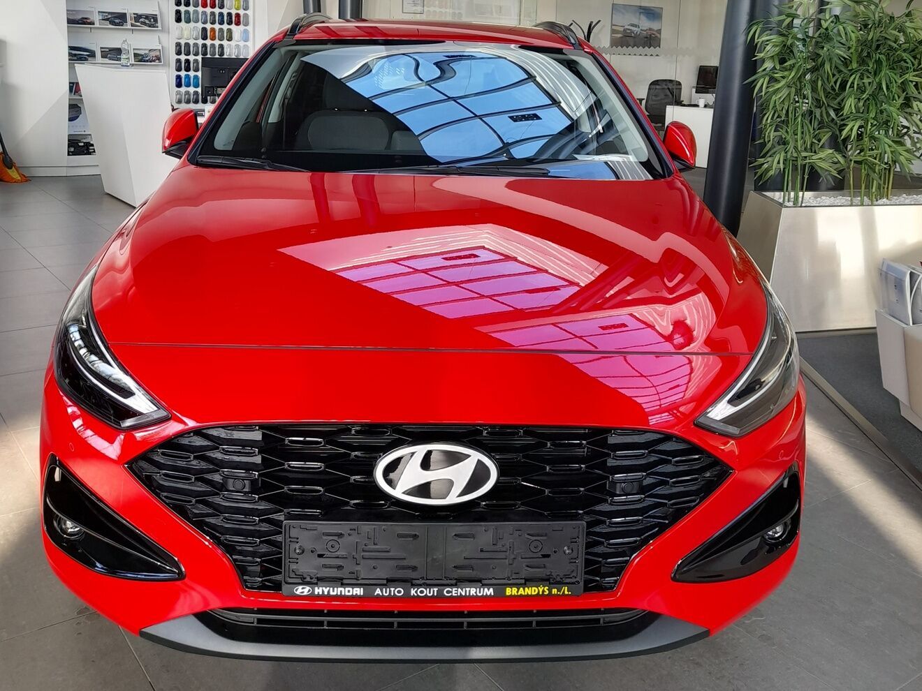 Hyundai i30, 26 WG 1,0 T-GDI MT GO CZECH - fotka 3