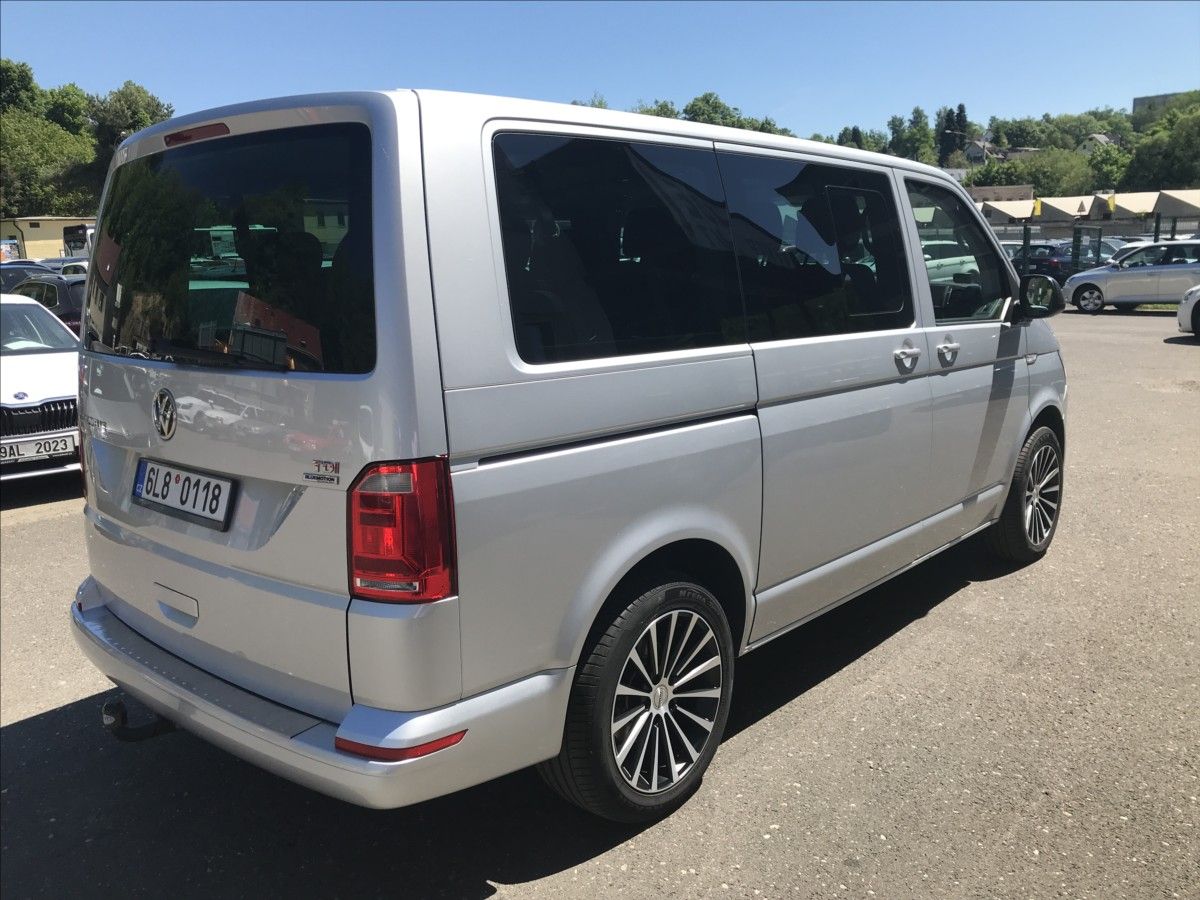 Volkswagen Caravelle, 2,0 TDi 110kW 9míst - fotka 5