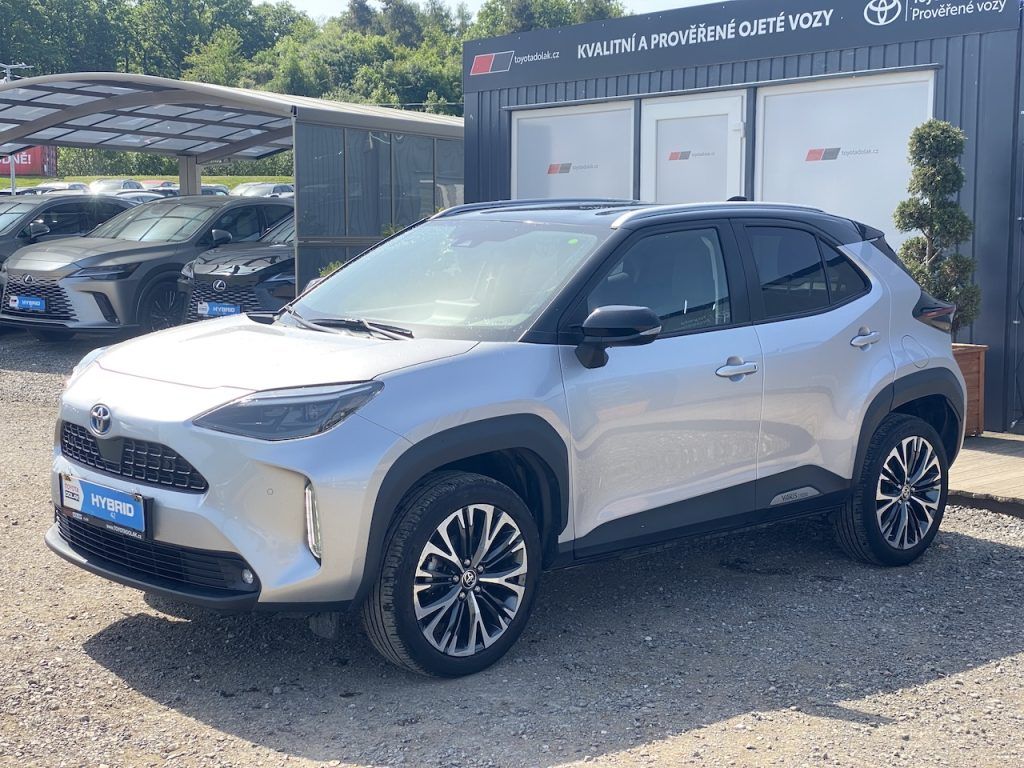 Toyota Yaris Cross, 1.5HSD, ČR, Executive, 4x4 - fotka 4