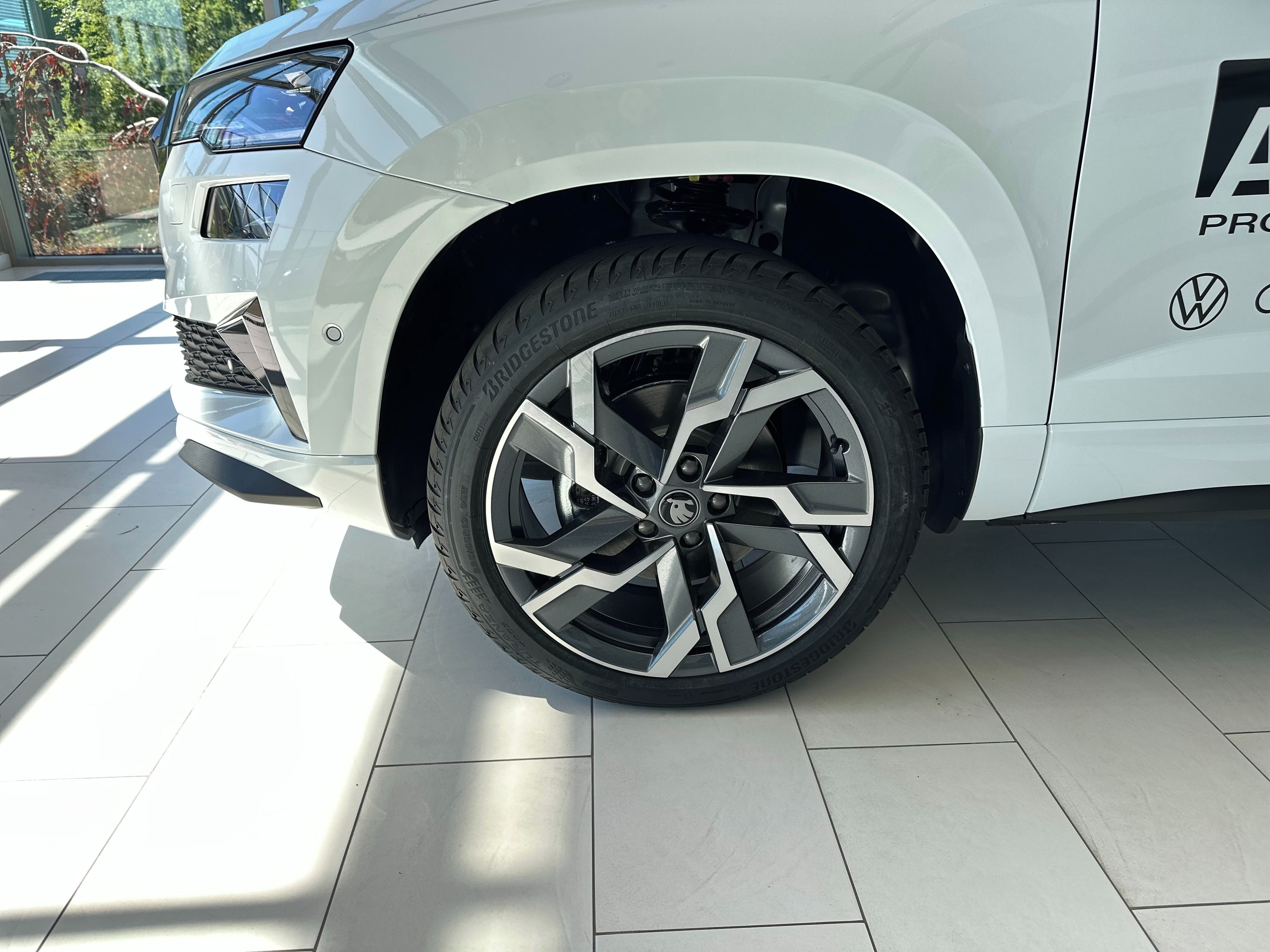 Škoda Karoq, Sportline 2,0 TDI 110 kW 4x4 - fotka 4