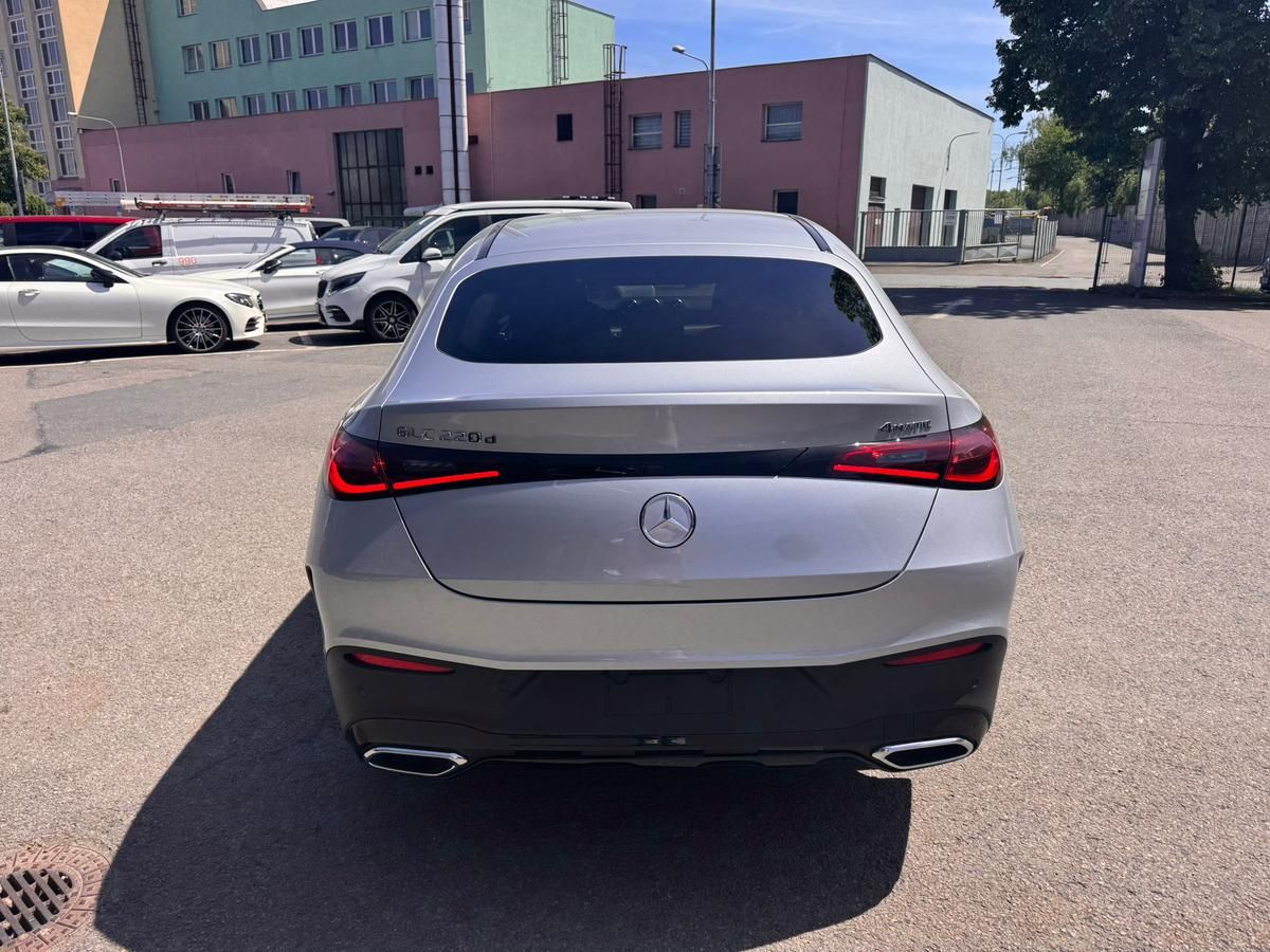 Mercedes-Benz GLC, 220 d 4MATIC kupé - fotka 6