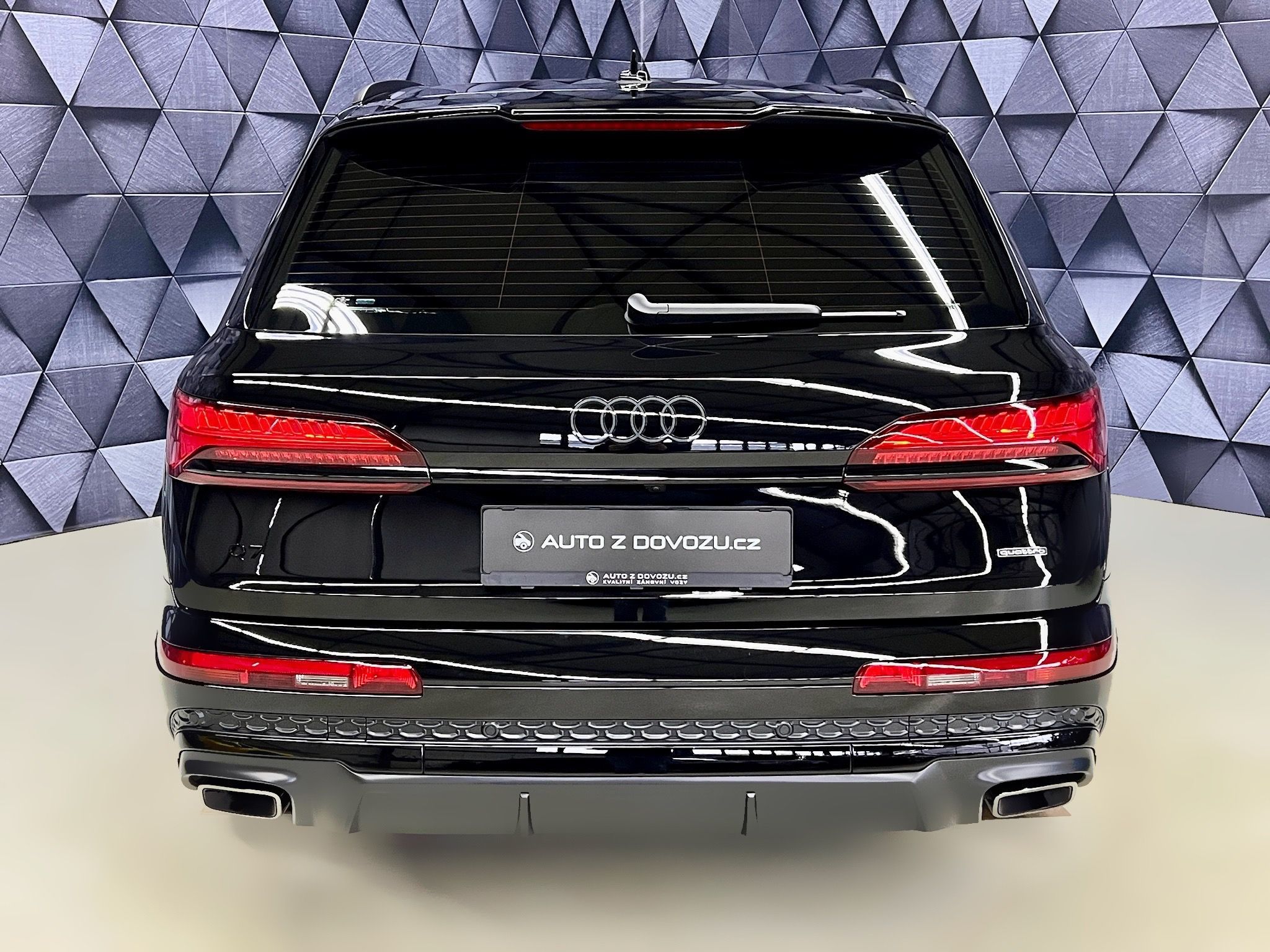 Audi Q7, 50TDI QUATTRO S-LINE, EL.TAŽNÉ - fotka 5
