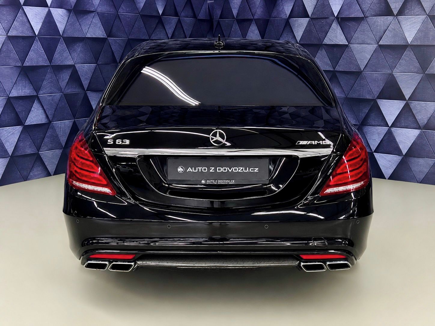Mercedes-Benz Třídy S, V8 4MATIC LONG, WEBASTO, PANO - fotka 6