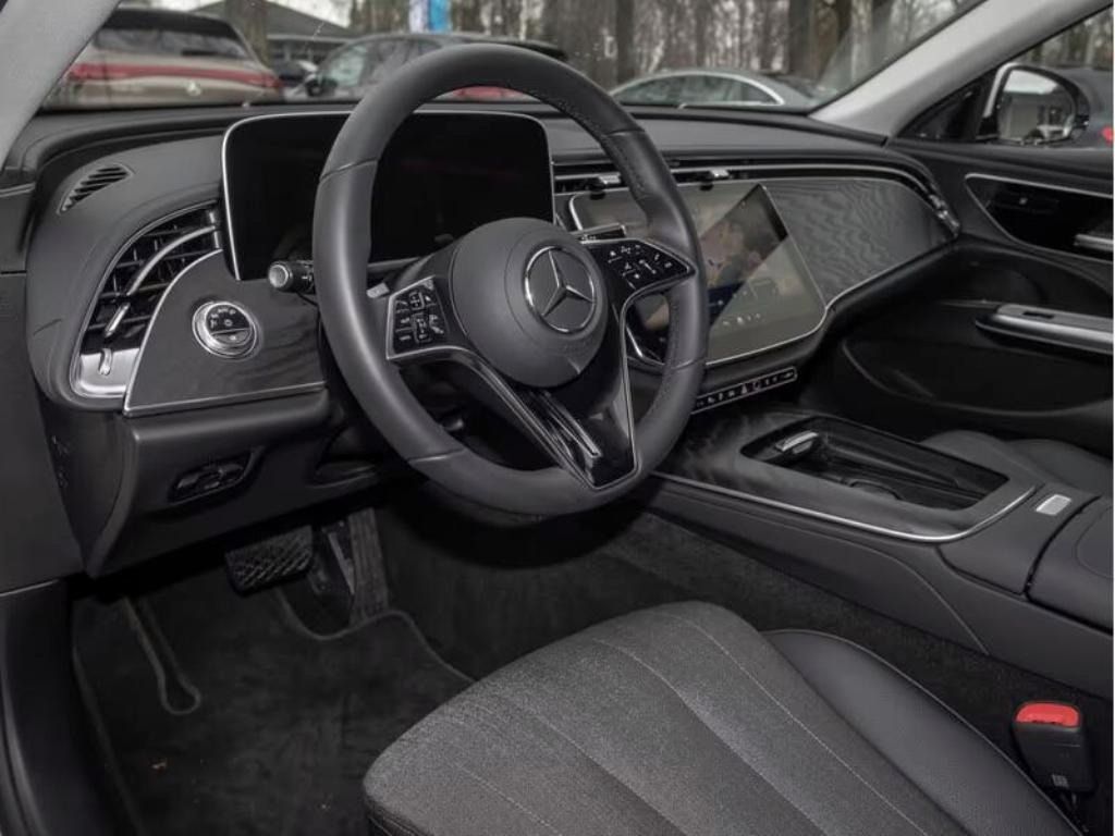 Mercedes-Benz Třídy E, E 300 de T Avantgarde/LED/Cam/ - fotka 5