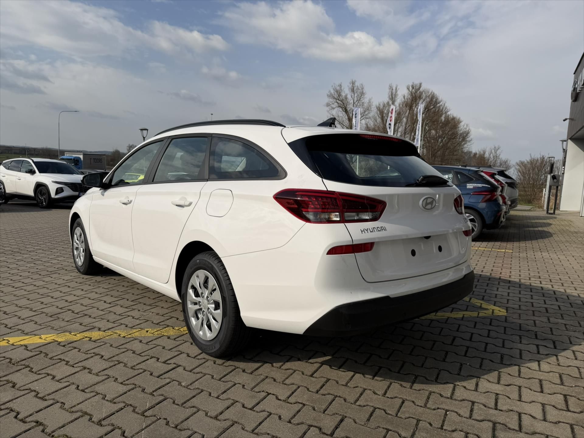 Hyundai i30, 1,0 T-GDI 85kW 6st. MT  Comfor - fotka 3
