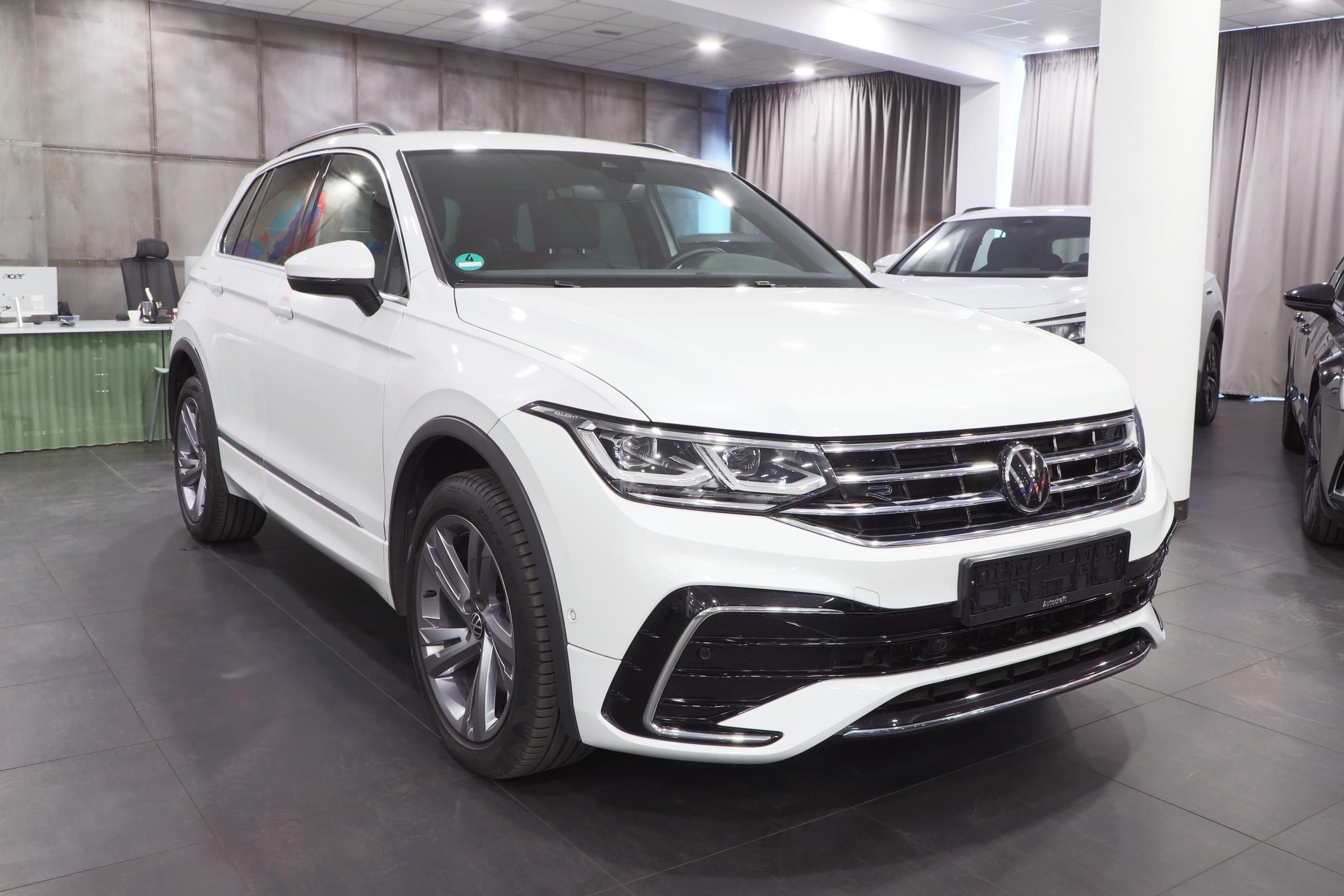Volkswagen Tiguan Allspace, R-Line 1.4 eTSI Hybrid 180kW